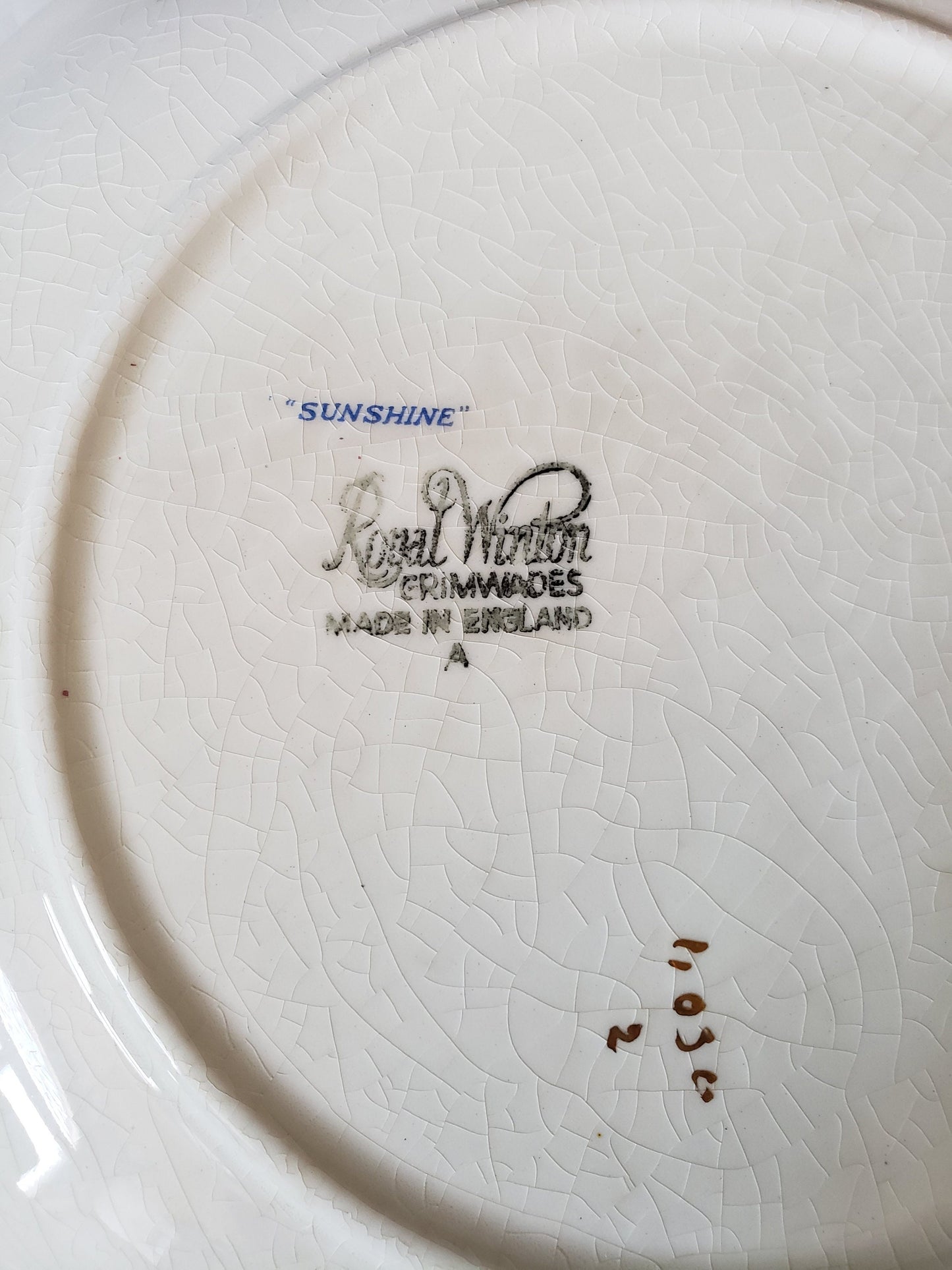 Royal Winton Sunshine Cake Plate