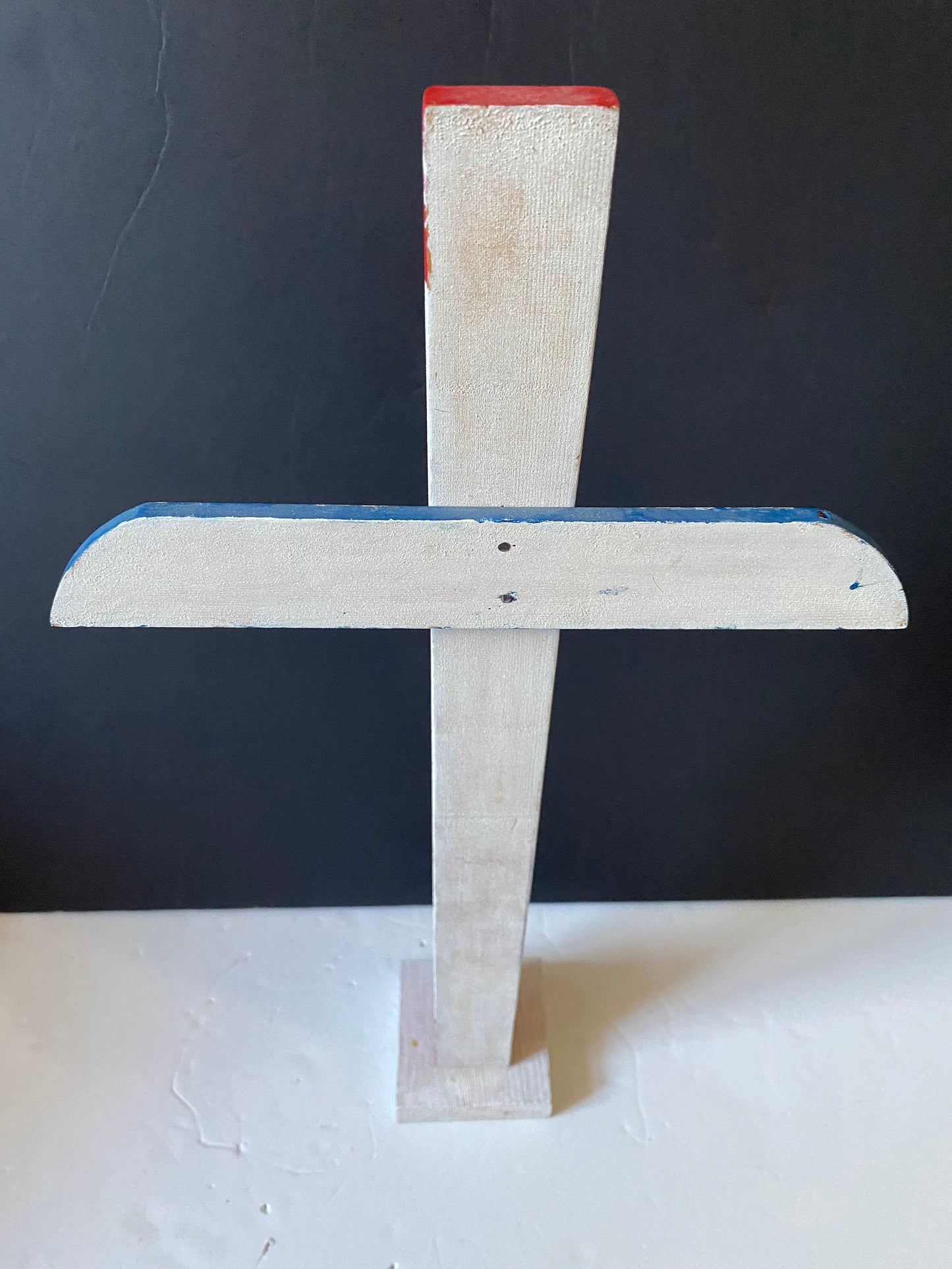 20 inch Canadian folk art totem great colours 1950s
