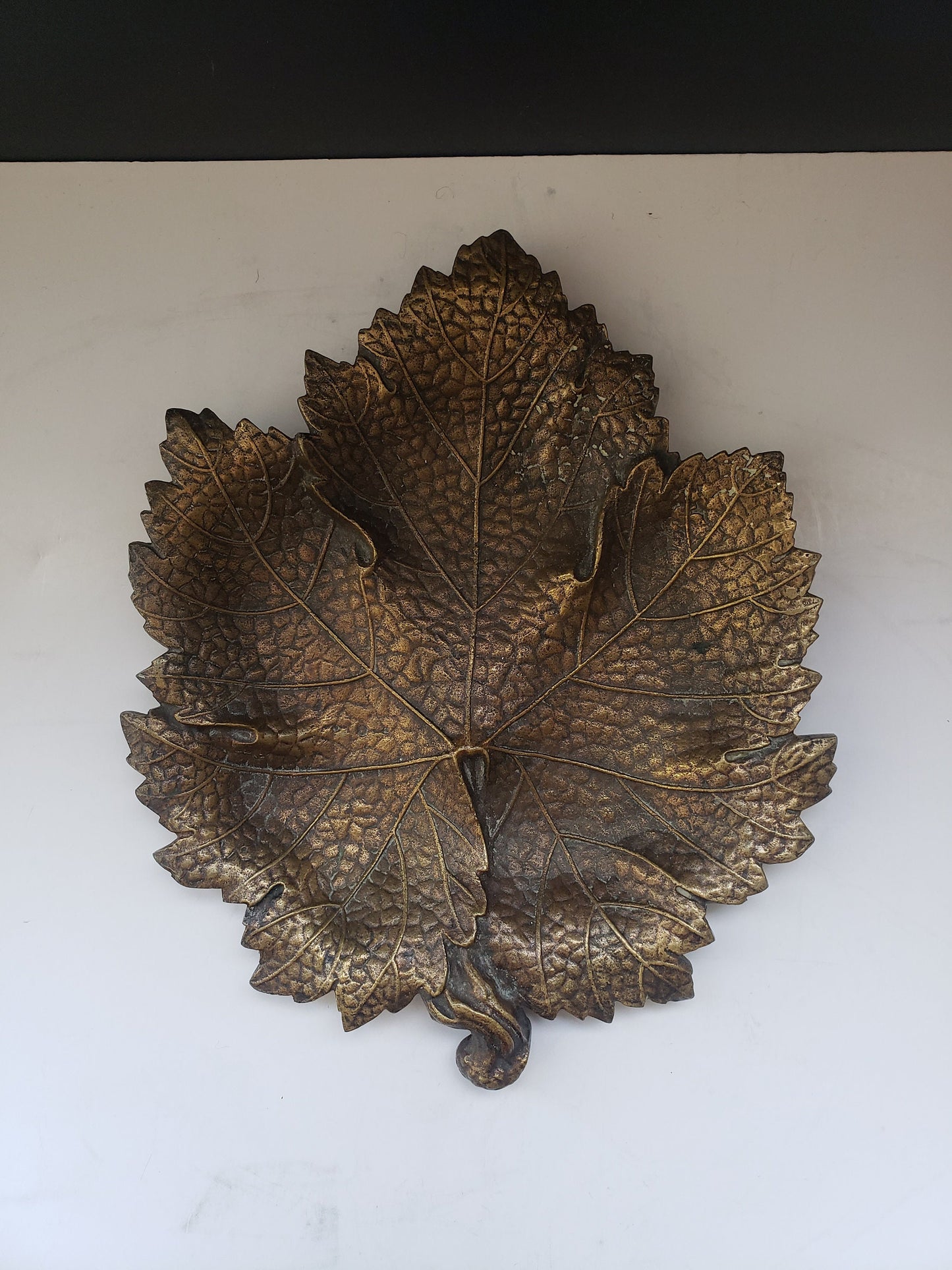 Bronze Leaf Dish