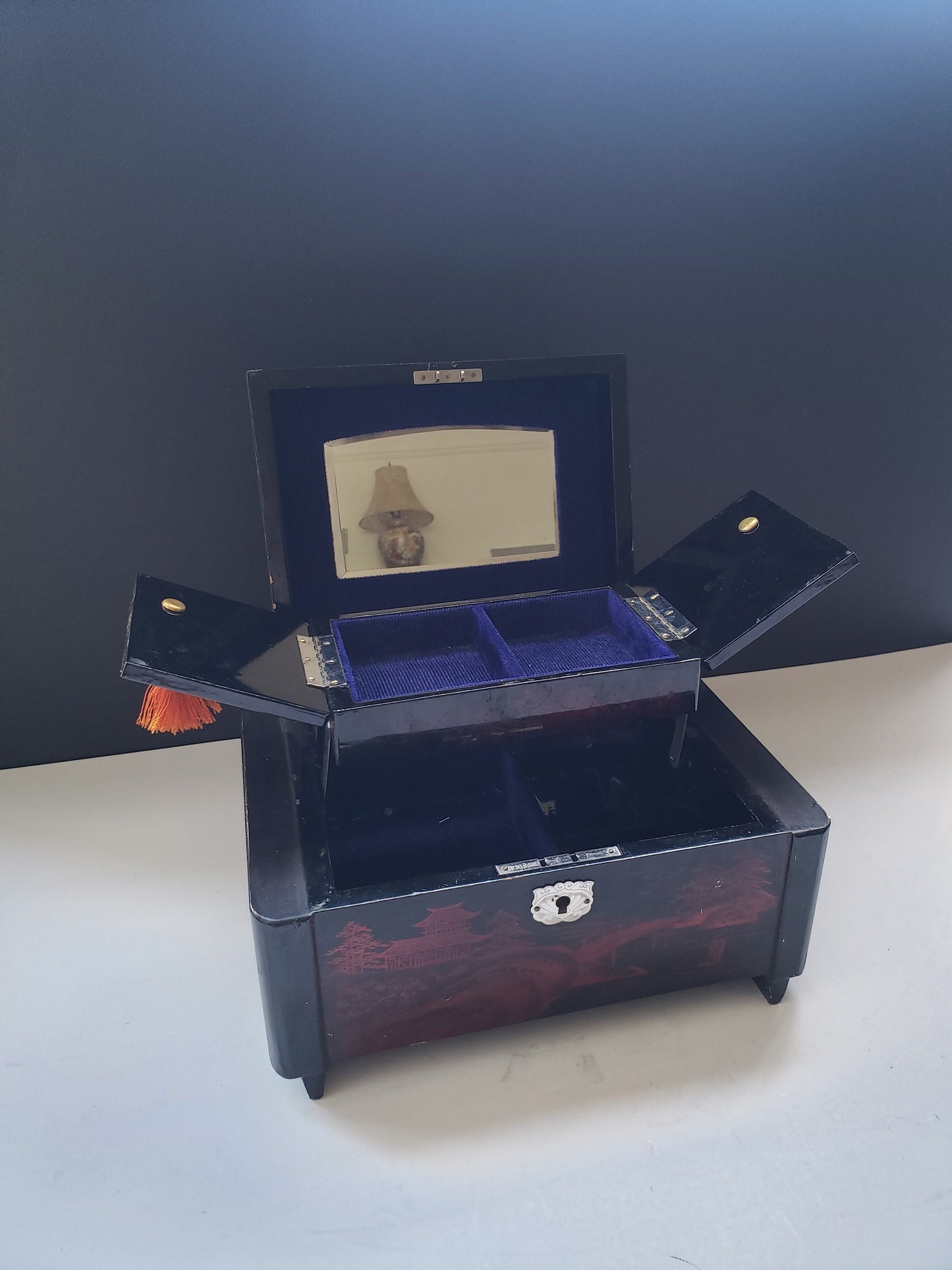 Vintage Japanese Lacquer Music Box