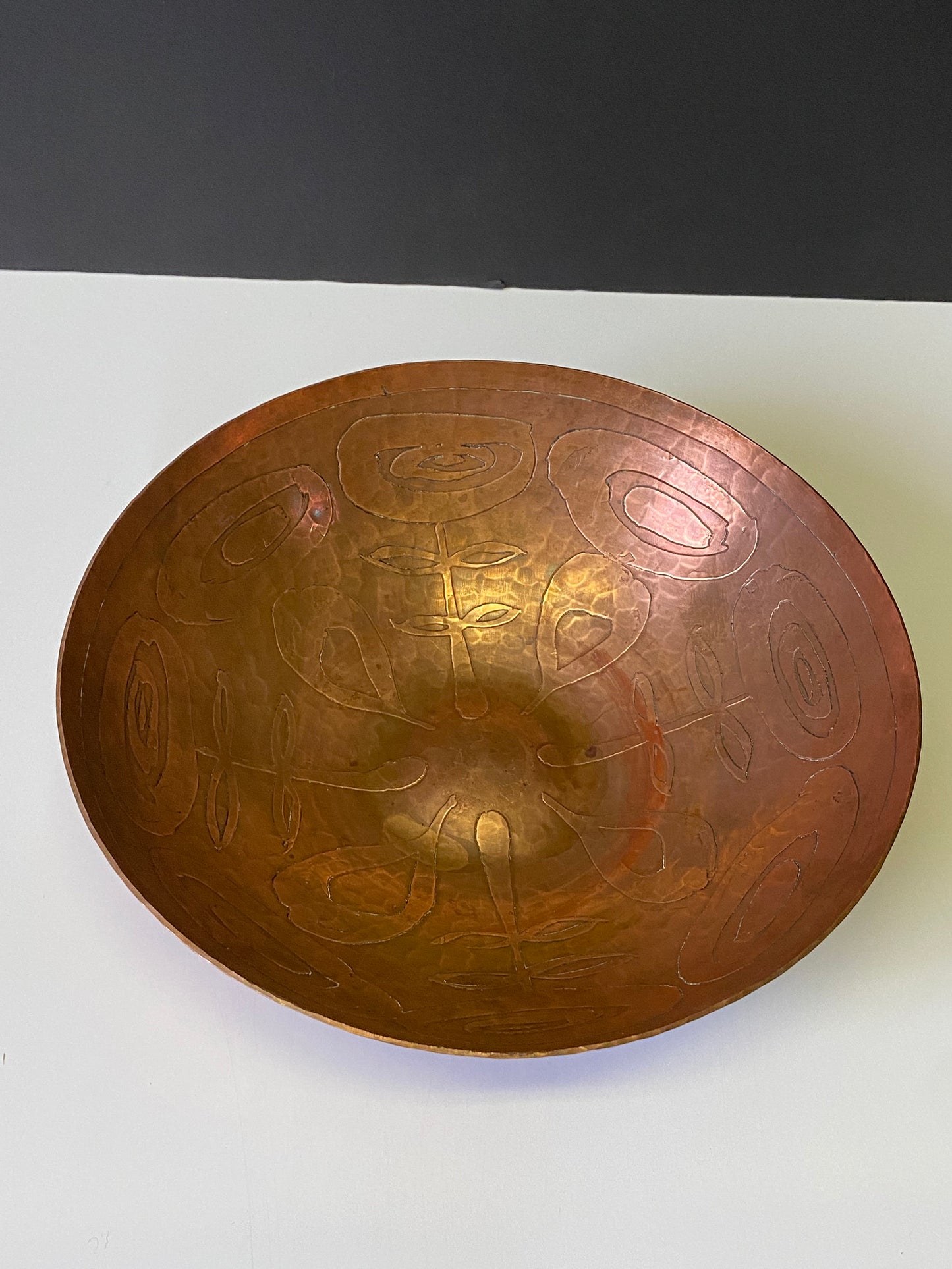 A Fantastic Canadian made signed art nouveau Copper bowl by otter studios 11 inches