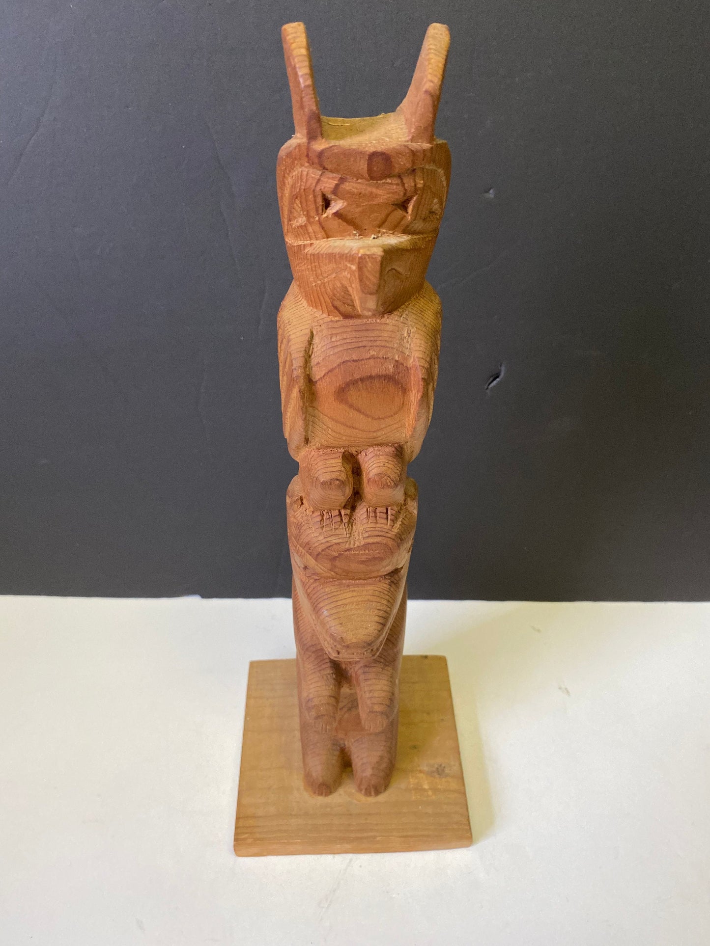 13 x 7 1970s indigenous Canadian female signed Indigenous totem pole Thunderbird to human and transformation well carved