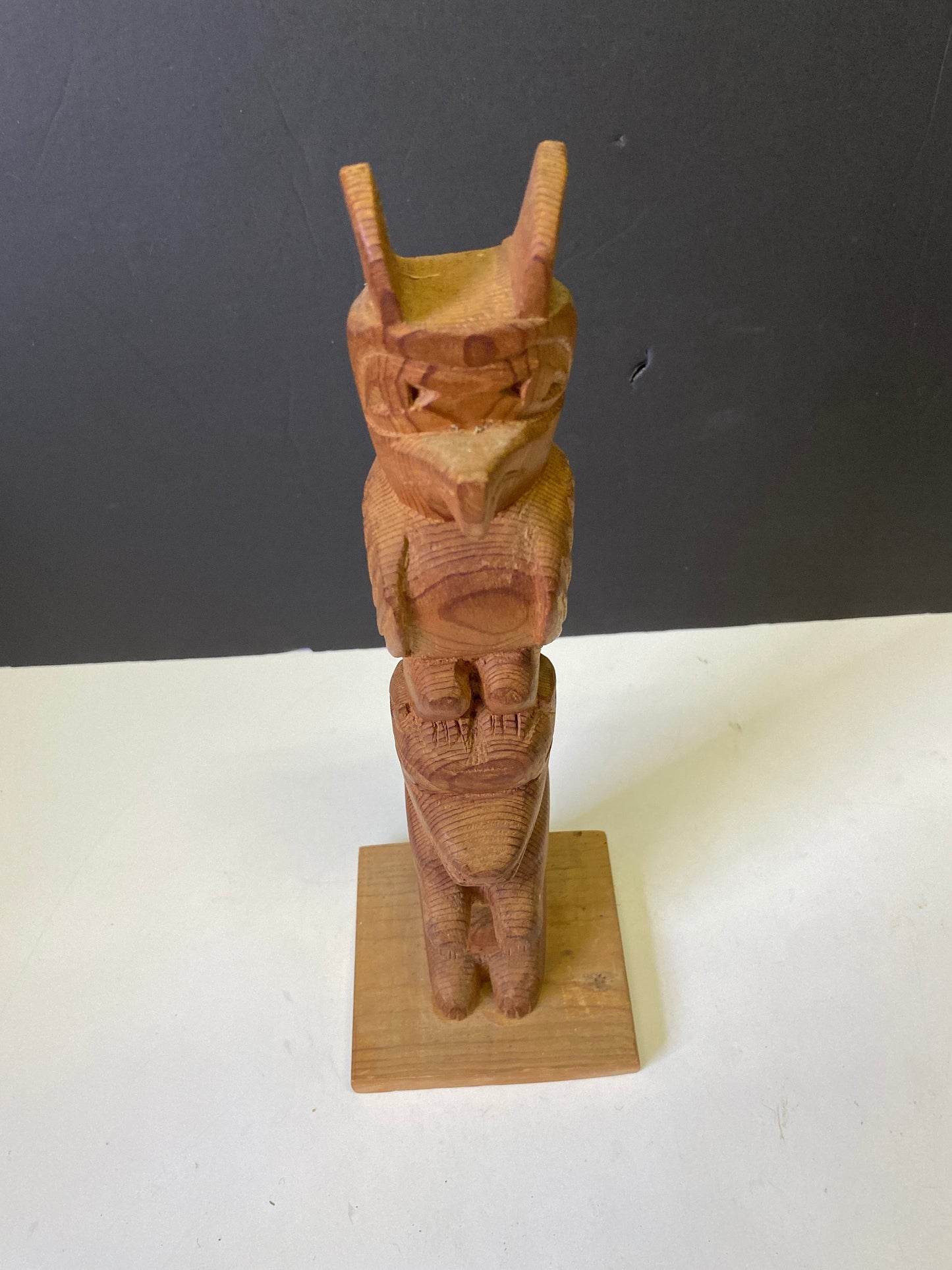 13 x 7 1970s indigenous Canadian female signed Indigenous totem pole Thunderbird to human and transformation well carved