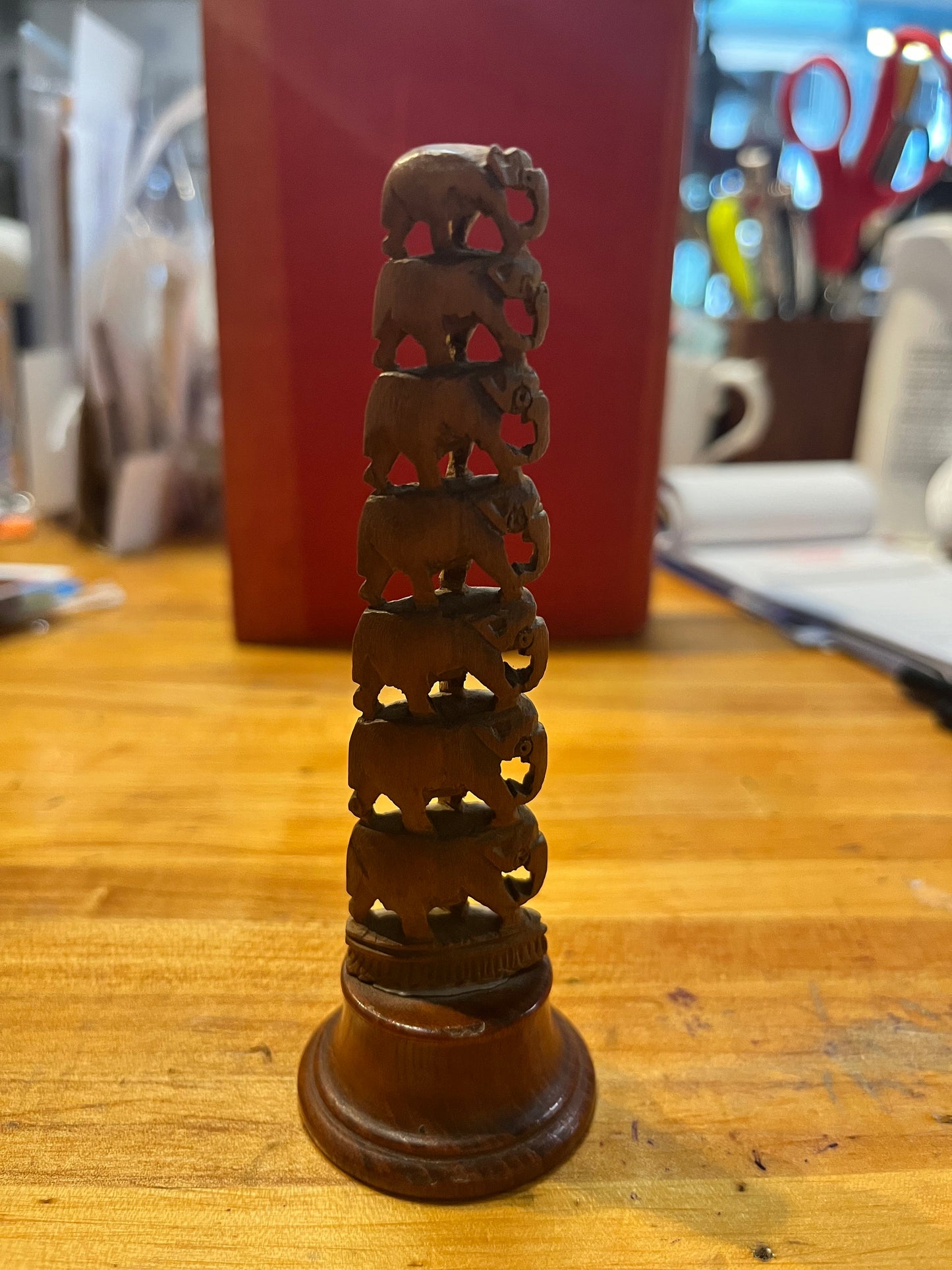 Sexy little 4.5 inch Asian carved teak elephants stacking statue well detailed 7 elephants wow detail super price great gift