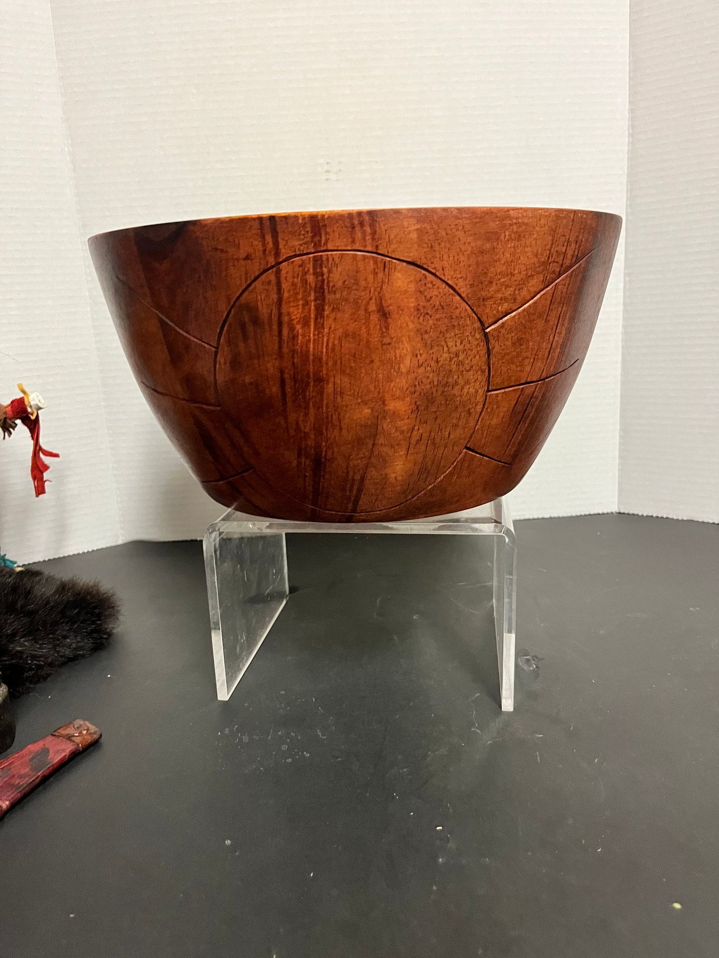 Absolutely fabulous 14 x 7 high authentic indigenous pacific northwest coast Well carved feast bowl Frank Frenchie!