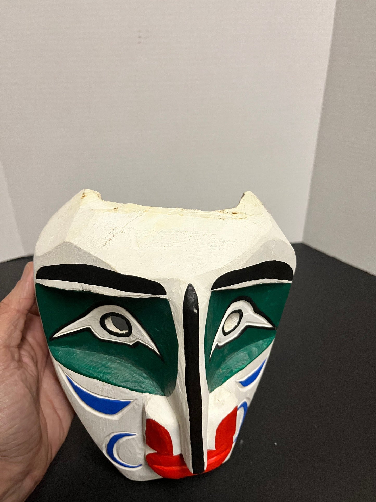 Stunning 9 inch signed, indigenous first nations carved and well painted Mask wonderful imagery, and ready to hang and perfect gift