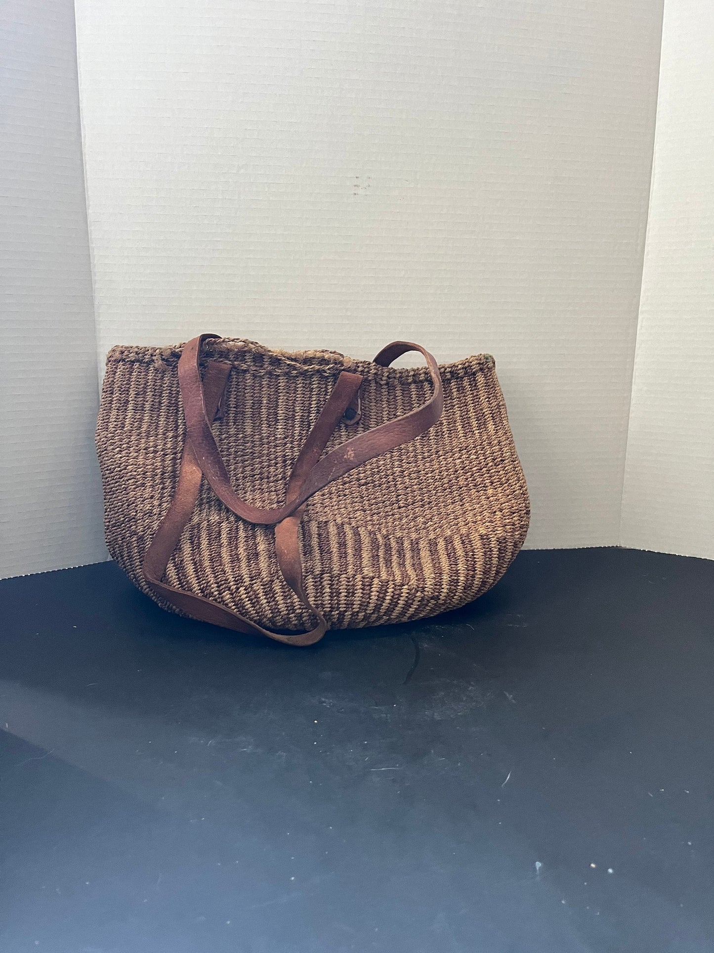 21 inch tall authentic indigenous Alaskan Sally bag amazing piece of Alaskan indigenous history, ready to use a gift or collect wow wow