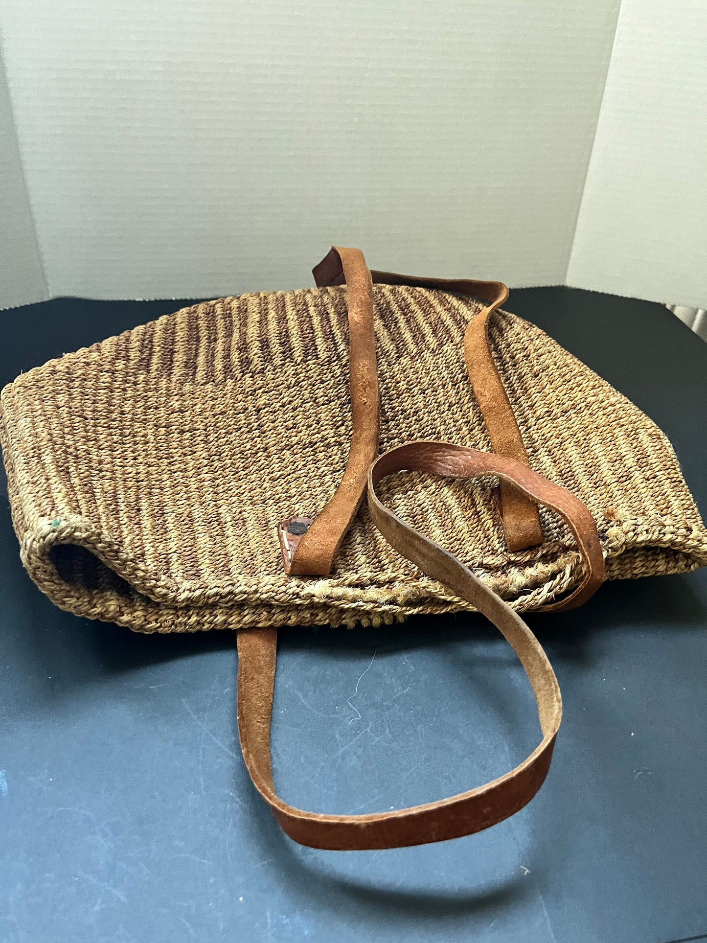 21 inch tall authentic indigenous Alaskan Sally bag amazing piece of Alaskan indigenous history, ready to use a gift or collect wow wow