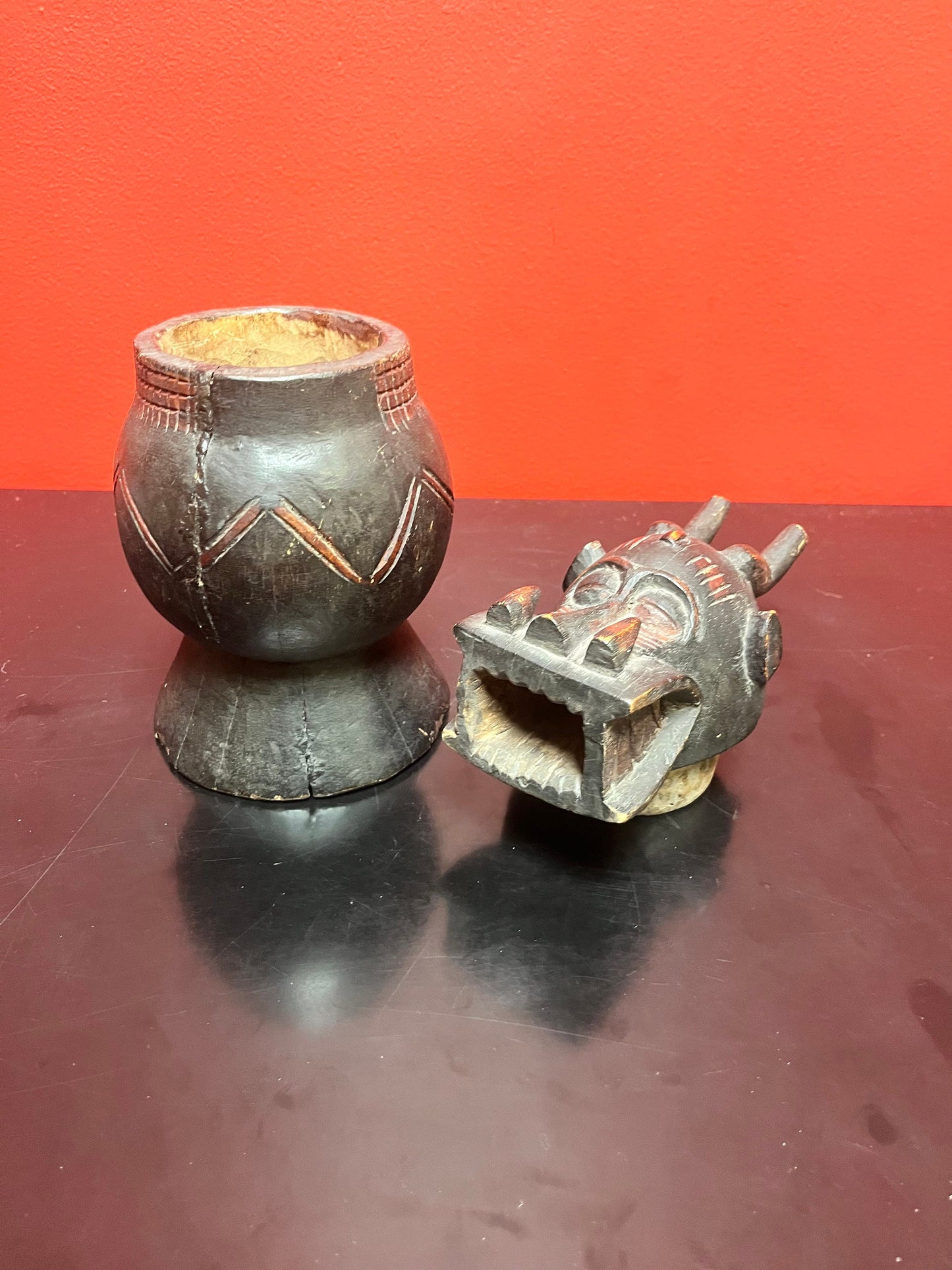 A  Fabulous rare antique African figural carved box   wonderful patina, and facial expression  beautiful piece of African history - 9