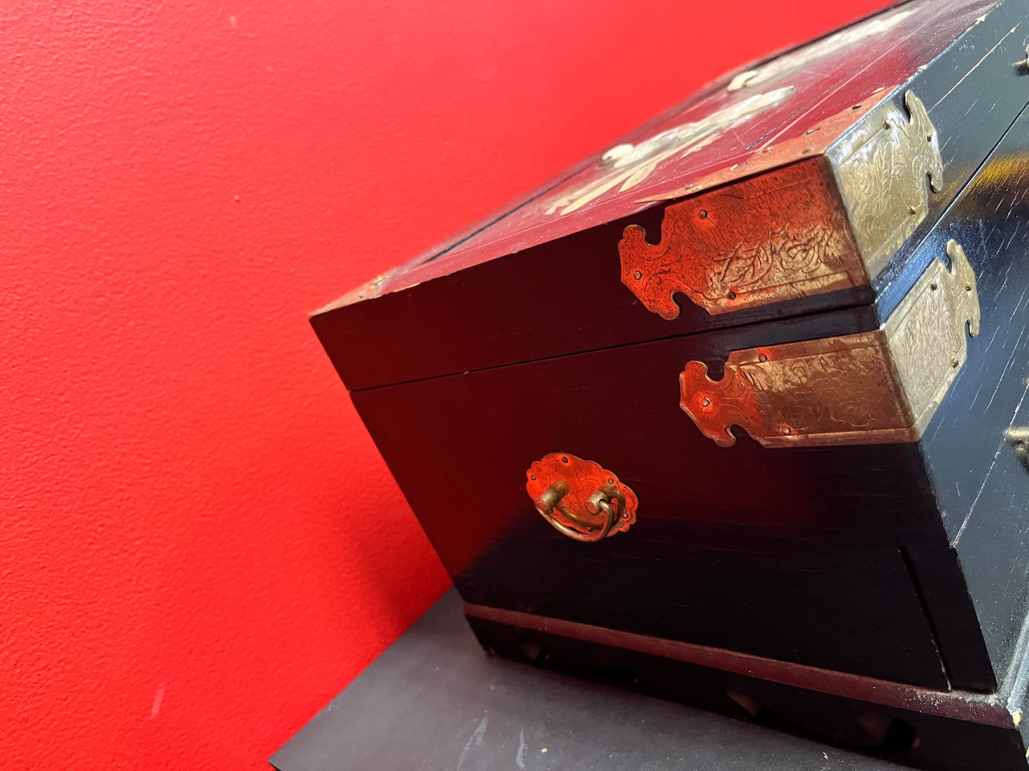 A 15 x 9 x 7 high lodge, Japanese wood brass and hard-stone Jewelry box with velvet lining
