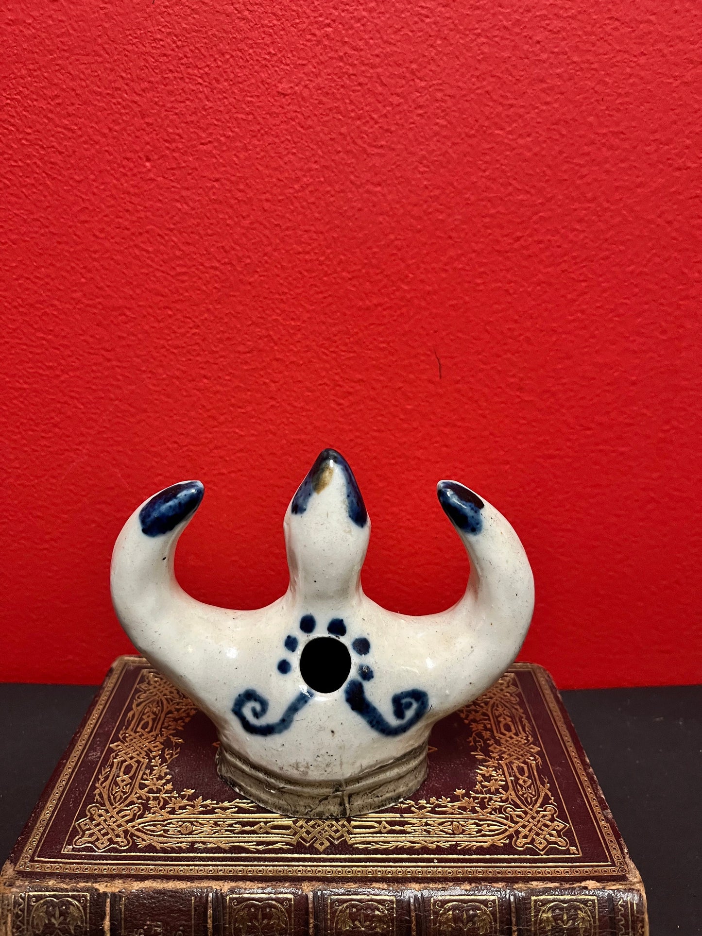 An authentic Chinese ming dynasty 4 1/2 x 4 high brush holder rare in mint condition