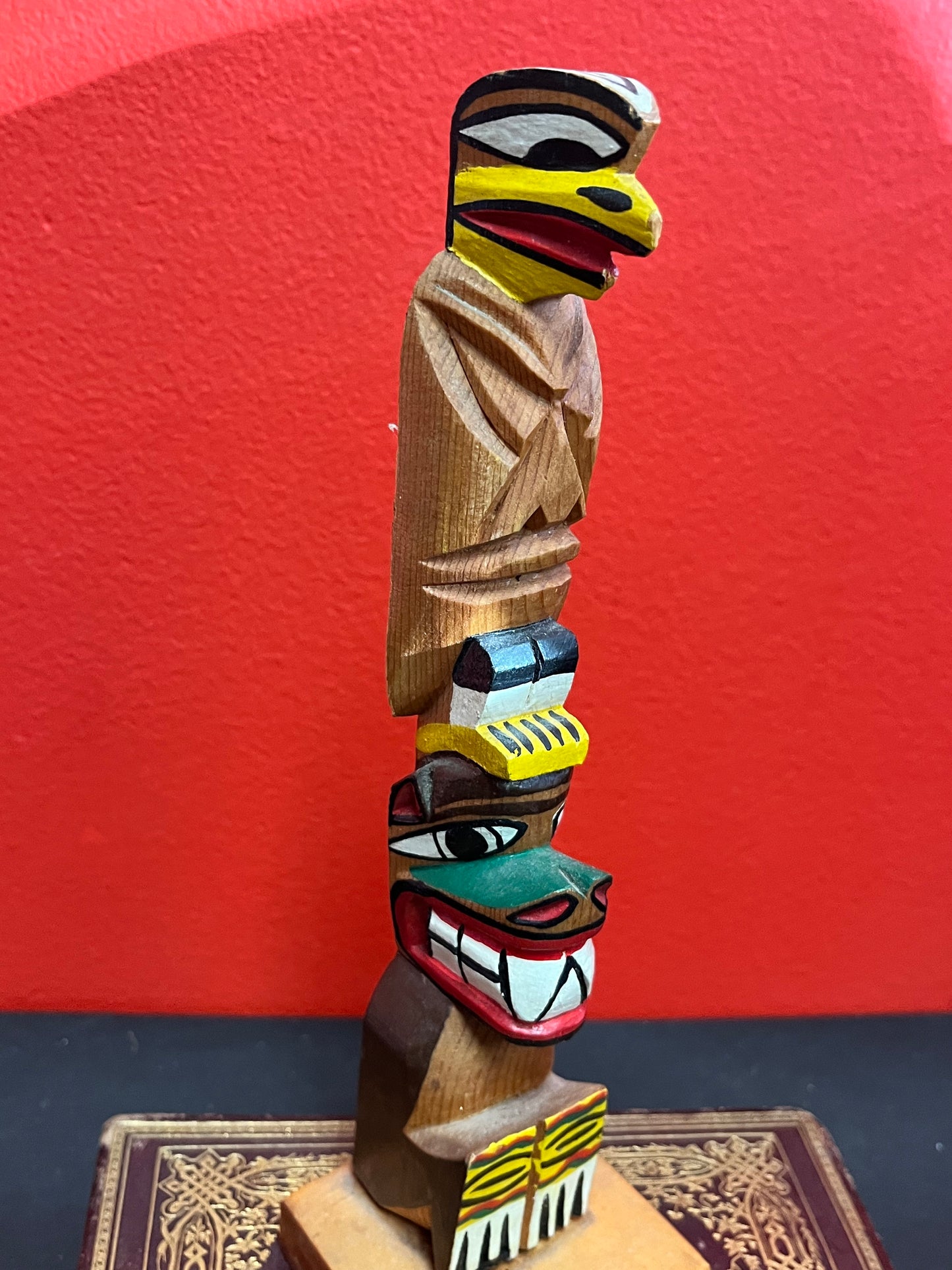 Antique folk art 9 x 3.5 inch indigenous first nations pacific northwest coast eagle bear transformation totem pole