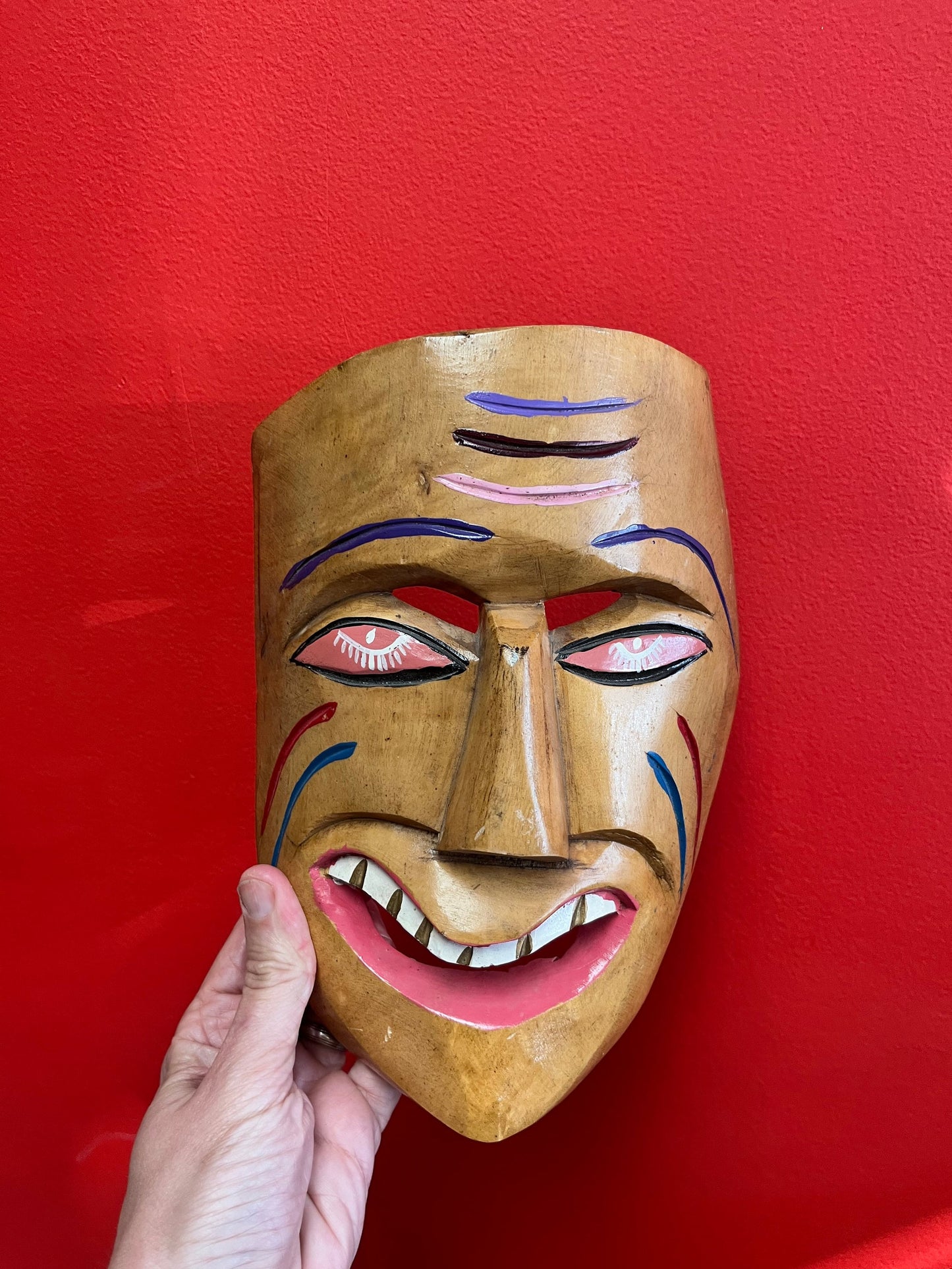 Very unusual 10 x 7 Indigenous vintage mask