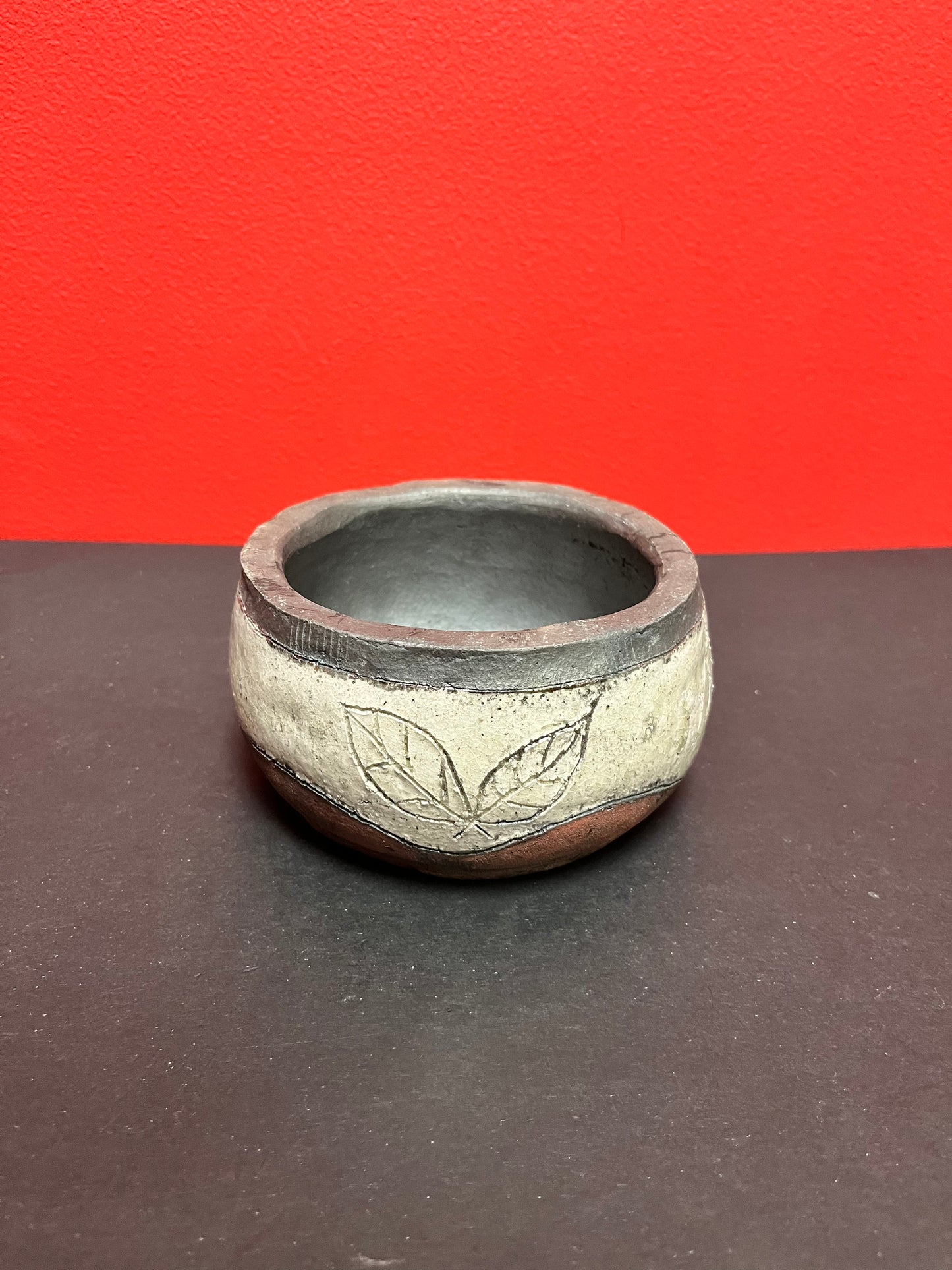 Unique 5 x 3 high early Navajo pottery bowl wonderful glaze and texture