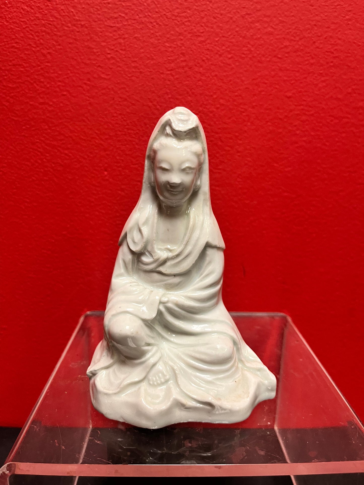 Antique Chinese Blanc de chine statue great condition