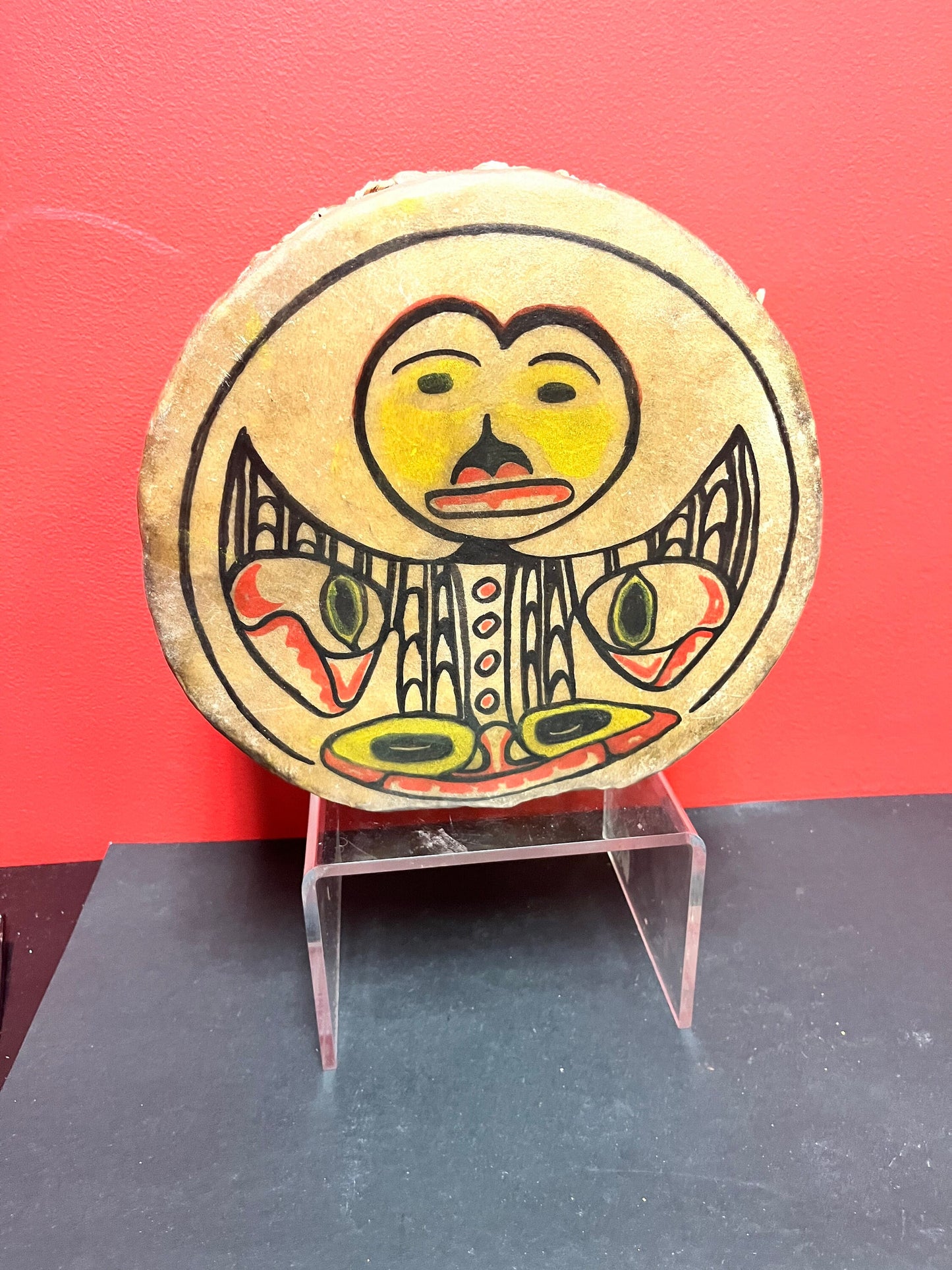 Stunning 10 by 5 inch deep museum quality indigenous first Nations Pacific Northwest coast antique drum with great sound wow