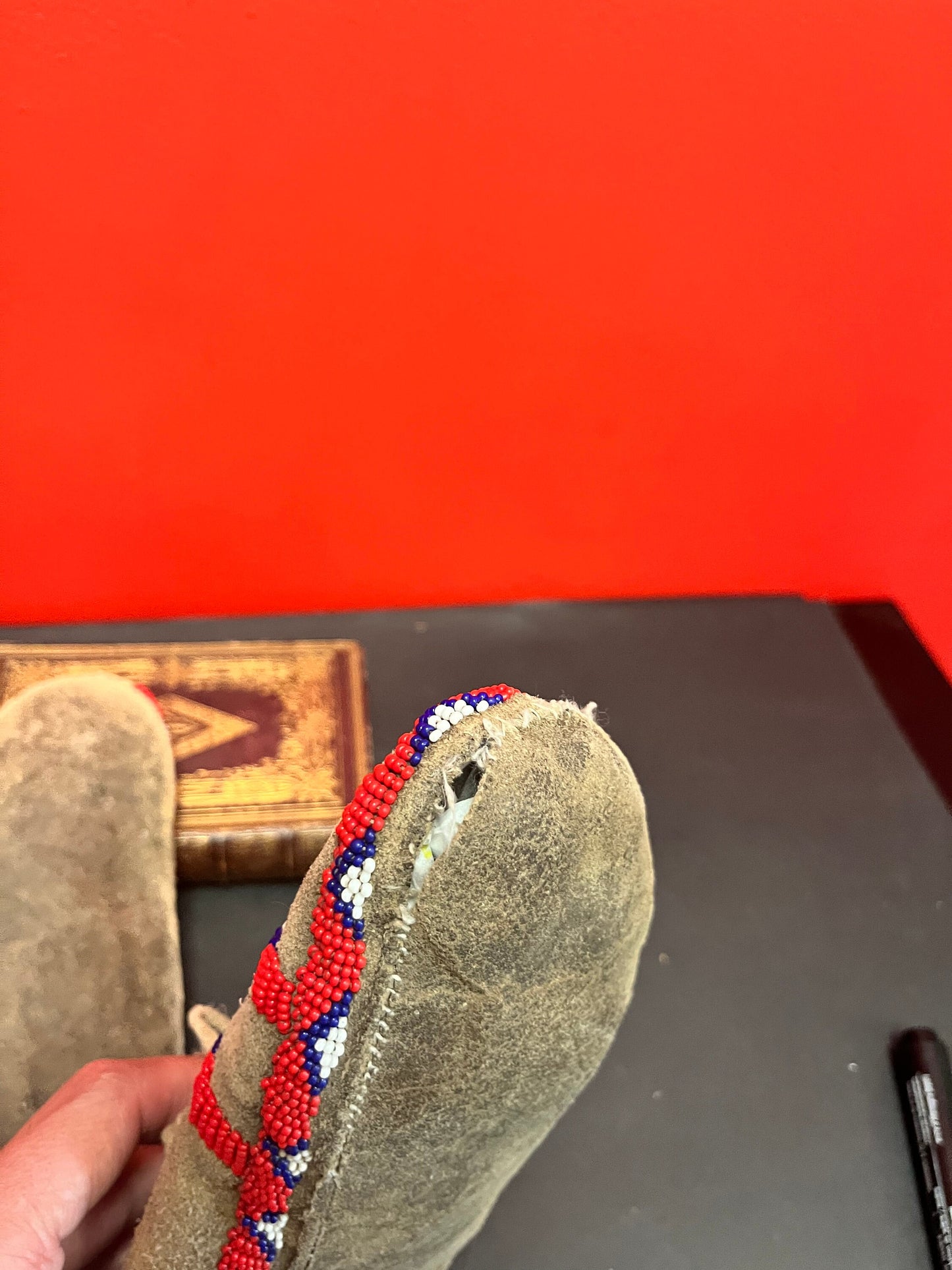 Fabulous 9.5 inch long indigenous first nations Canadian beaded moccasin shoes  9.5 inches long