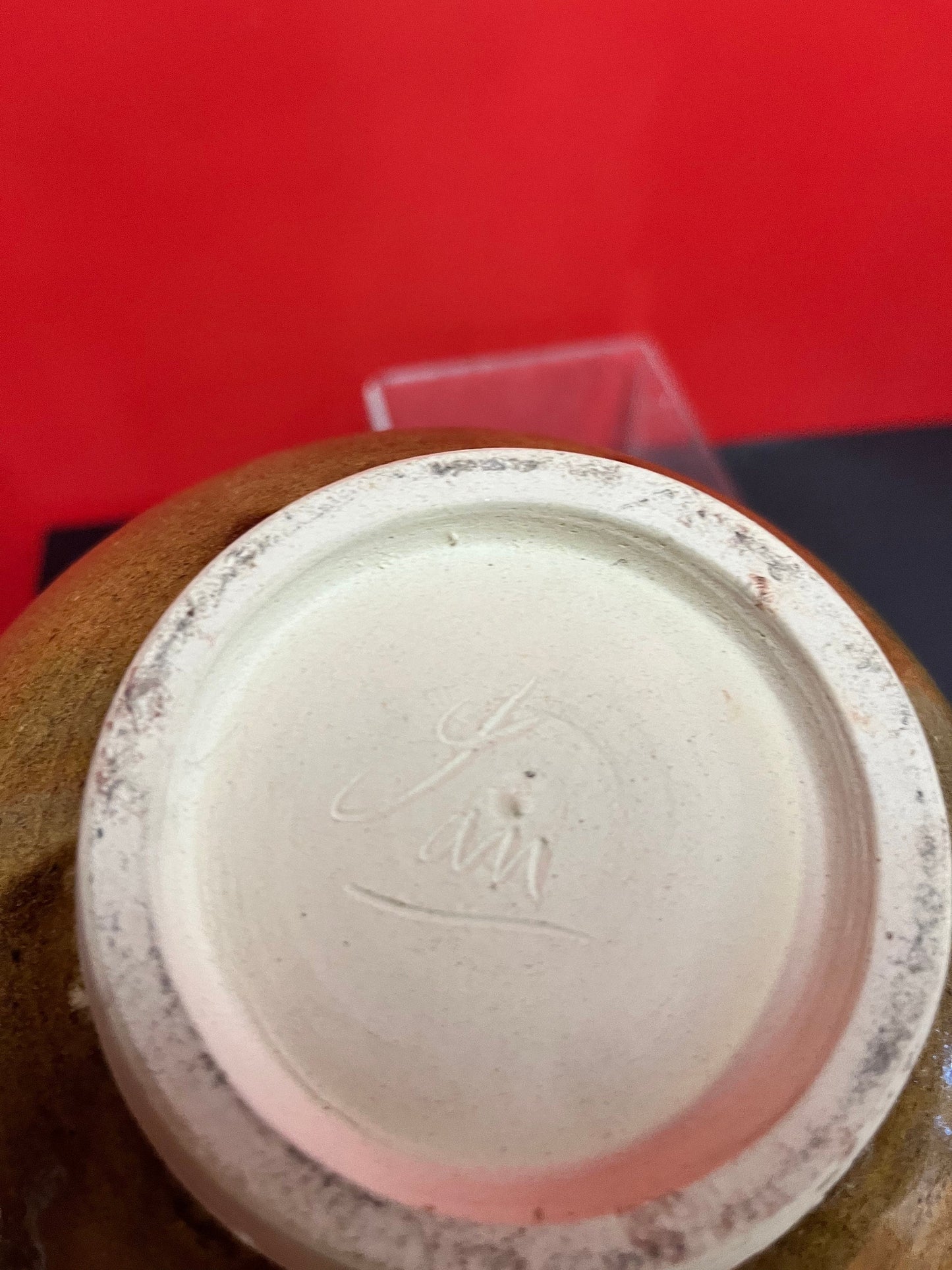 Lovely Canadian Japanese inspired pottery vessel or vase spectacular glaze, signed 8 inches high