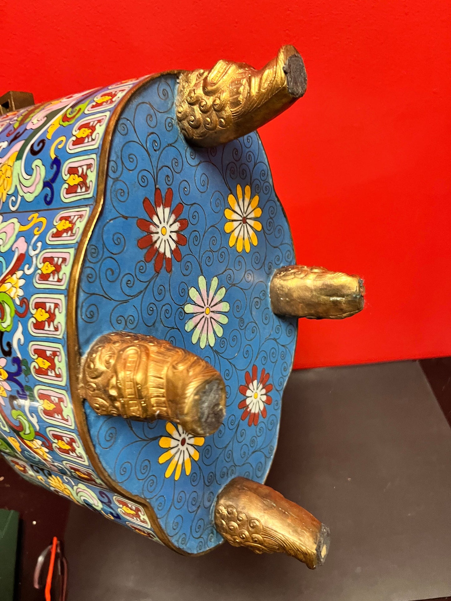 15 x 17 inch high stunning antique Chinese cloisonné and gilt lidded vessel with lid amazing condition and detail - wow