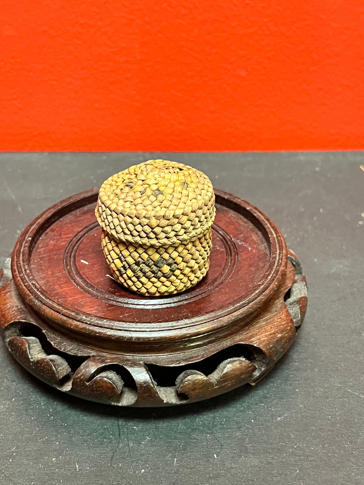 Lovely Small Indigenous first nations pacific north west coast woven basket - 1.5 inches high mint condition