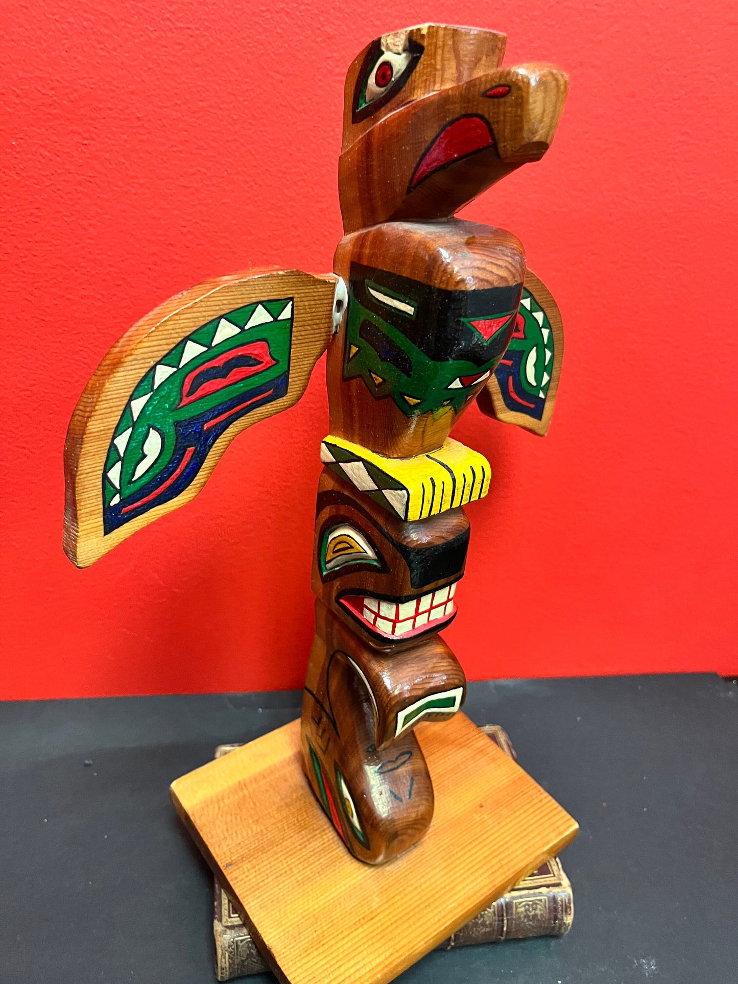 Fabulous 13 x 9 authentic indigenous first nations 1950s  Kamloops polychrome totem  wonderful craftsmanship