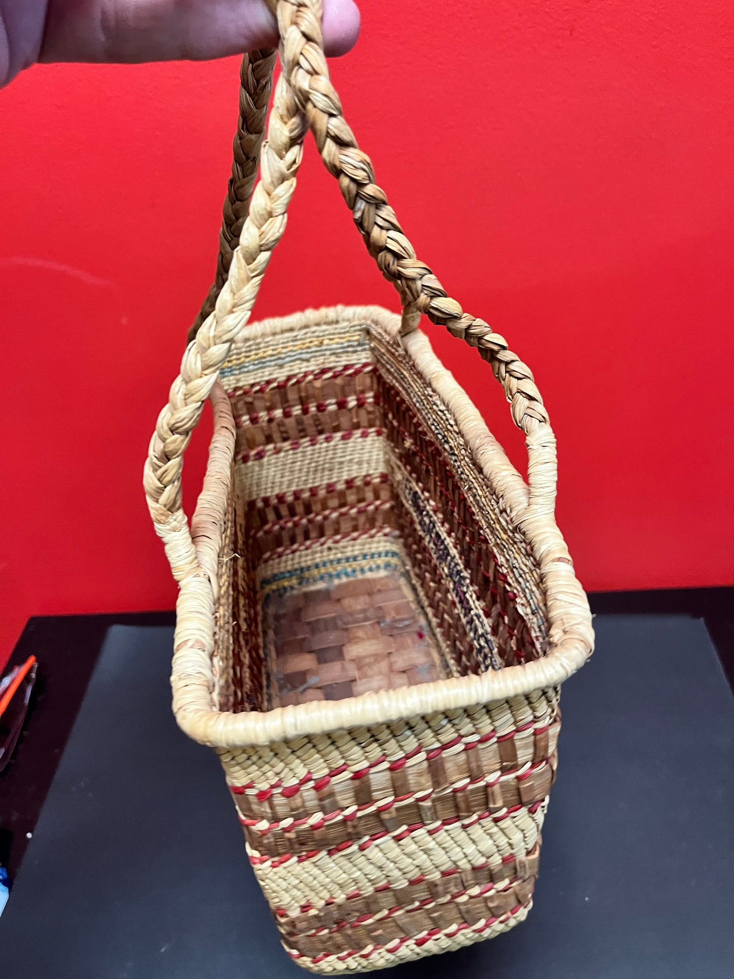 Museum quality 11 x 13 high indigenous first nations coast Salish basket with handles in mint condition wow