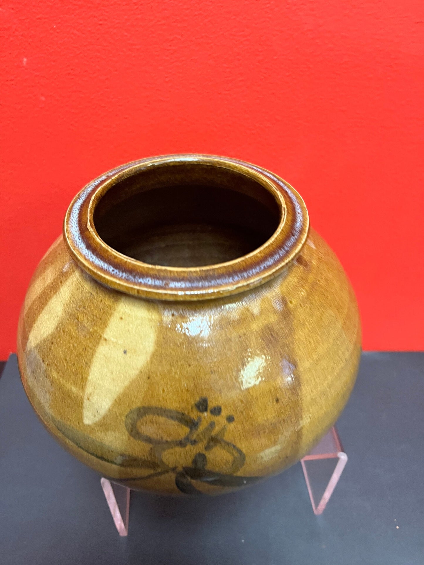 Lovely Canadian Japanese inspired pottery vessel or vase spectacular glaze, signed 8 inches high