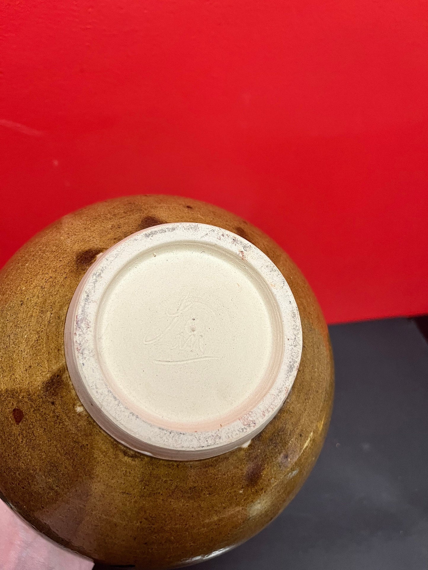 Lovely Canadian Japanese inspired pottery vessel or vase spectacular glaze, signed 8 inches high