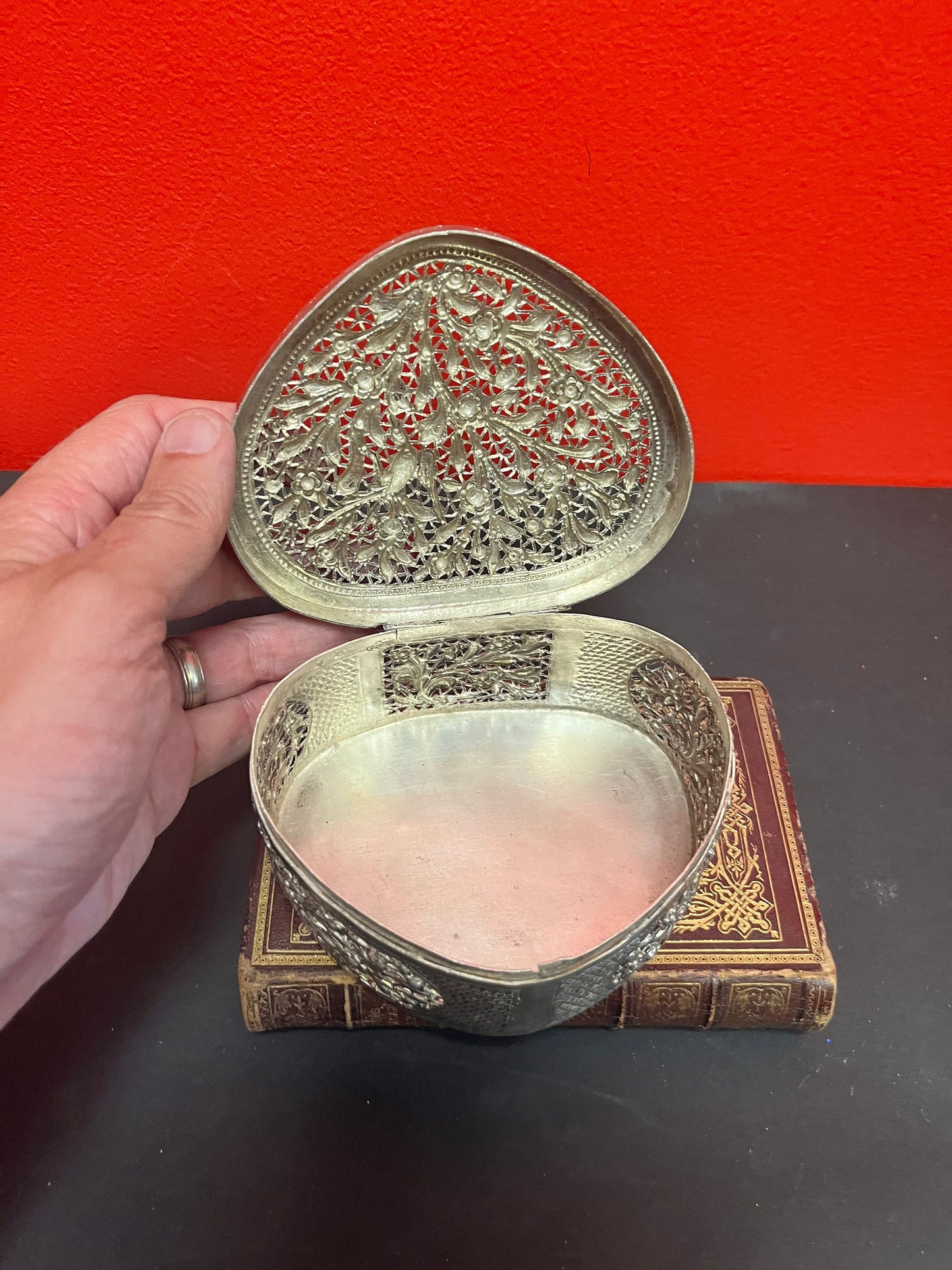 A 5 x 4 x 2 1/2 high Chinese silver box heavily detailed untested