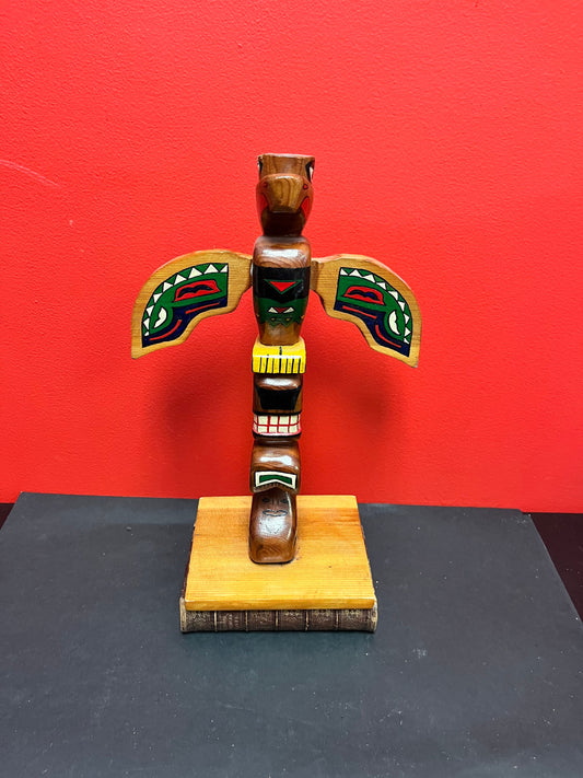 Fabulous 13 x 9 authentic indigenous first nations 1950s  Kamloops polychrome totem  wonderful craftsmanship