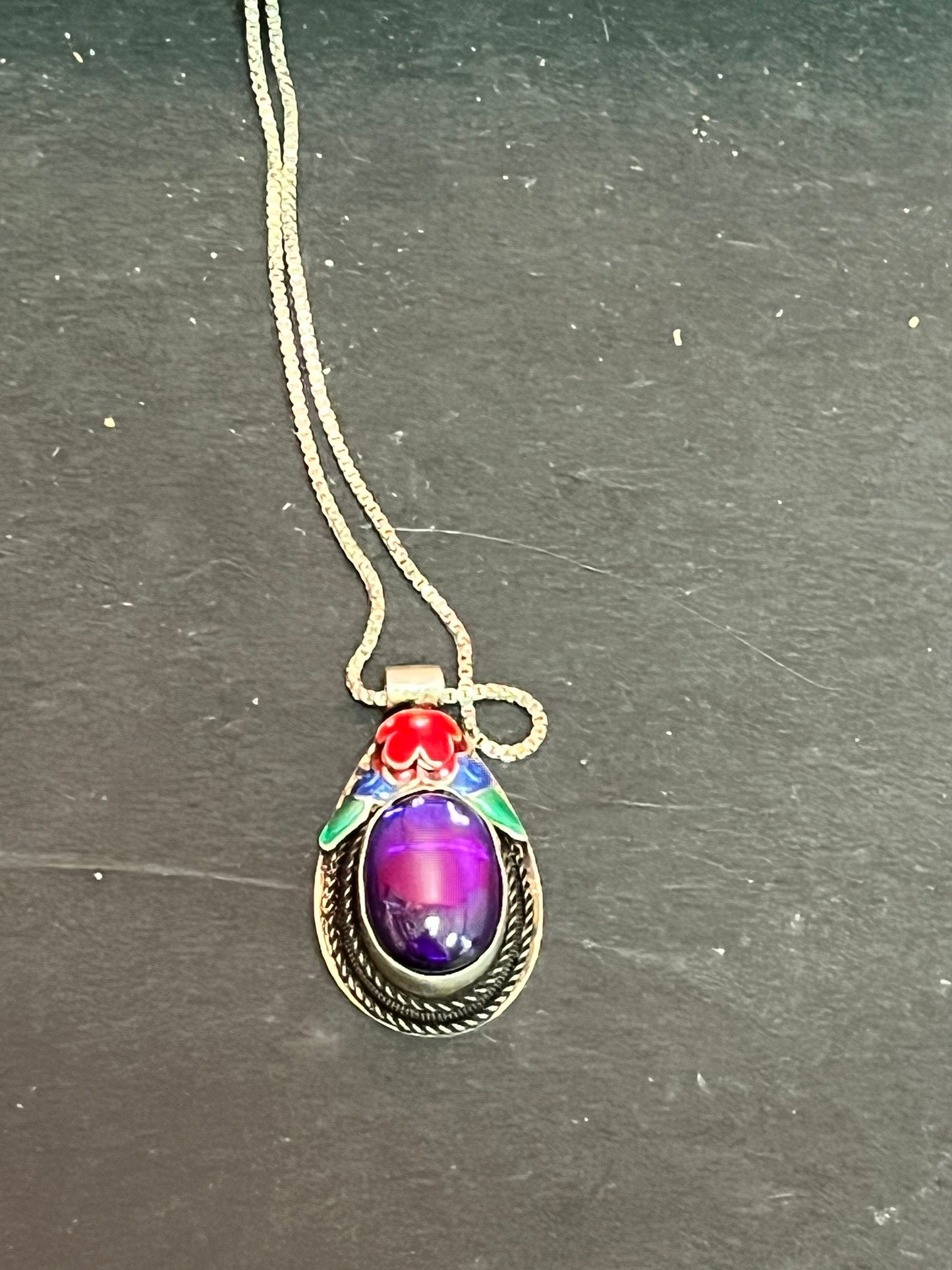 Beautiful, small Chinese sign d sterling and enamel pendant with amethyst comes with silver chain