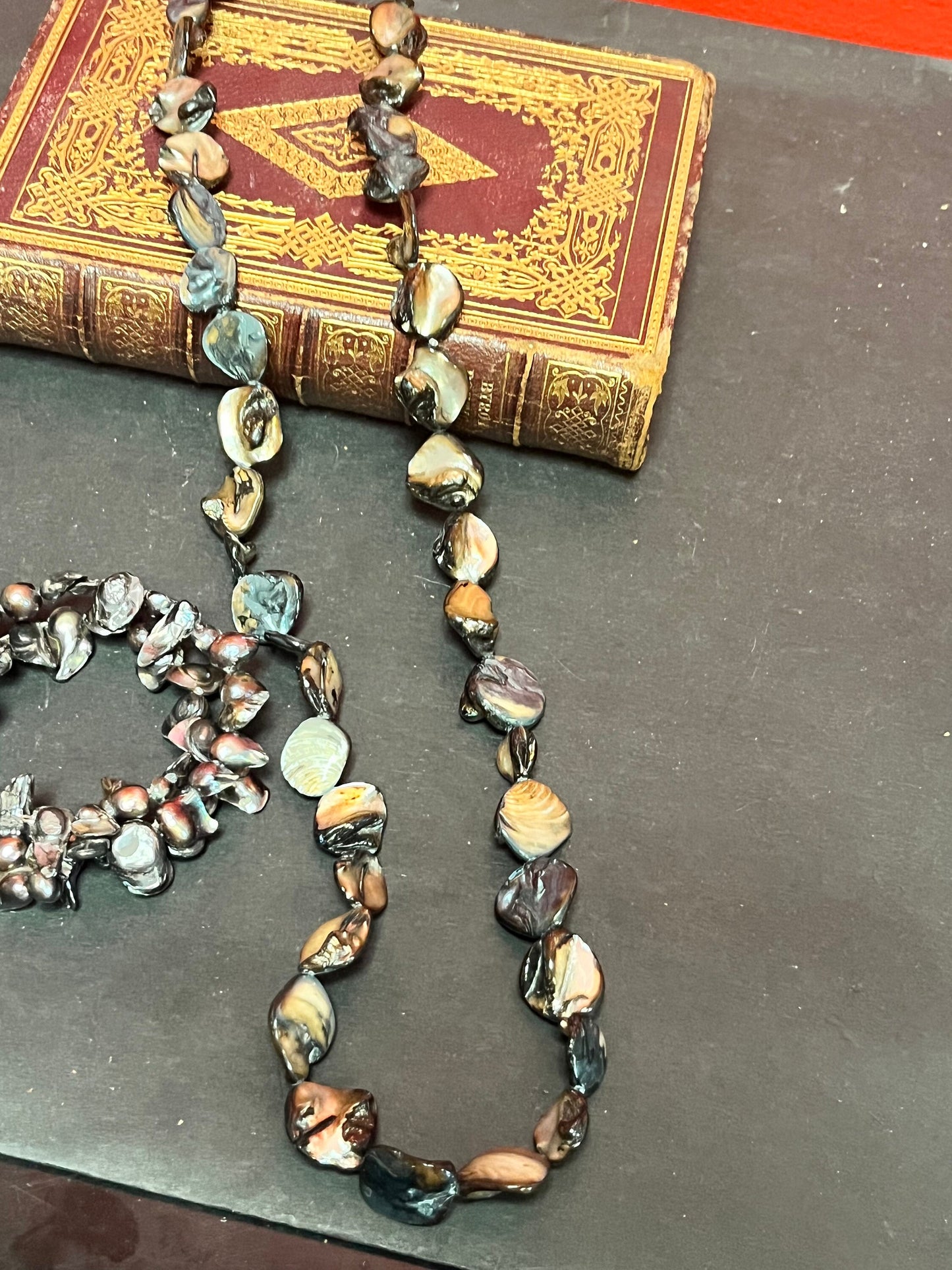 Approximately 26 inch beautiful shell necklace with matching bracelet — great gifts, and Super value
