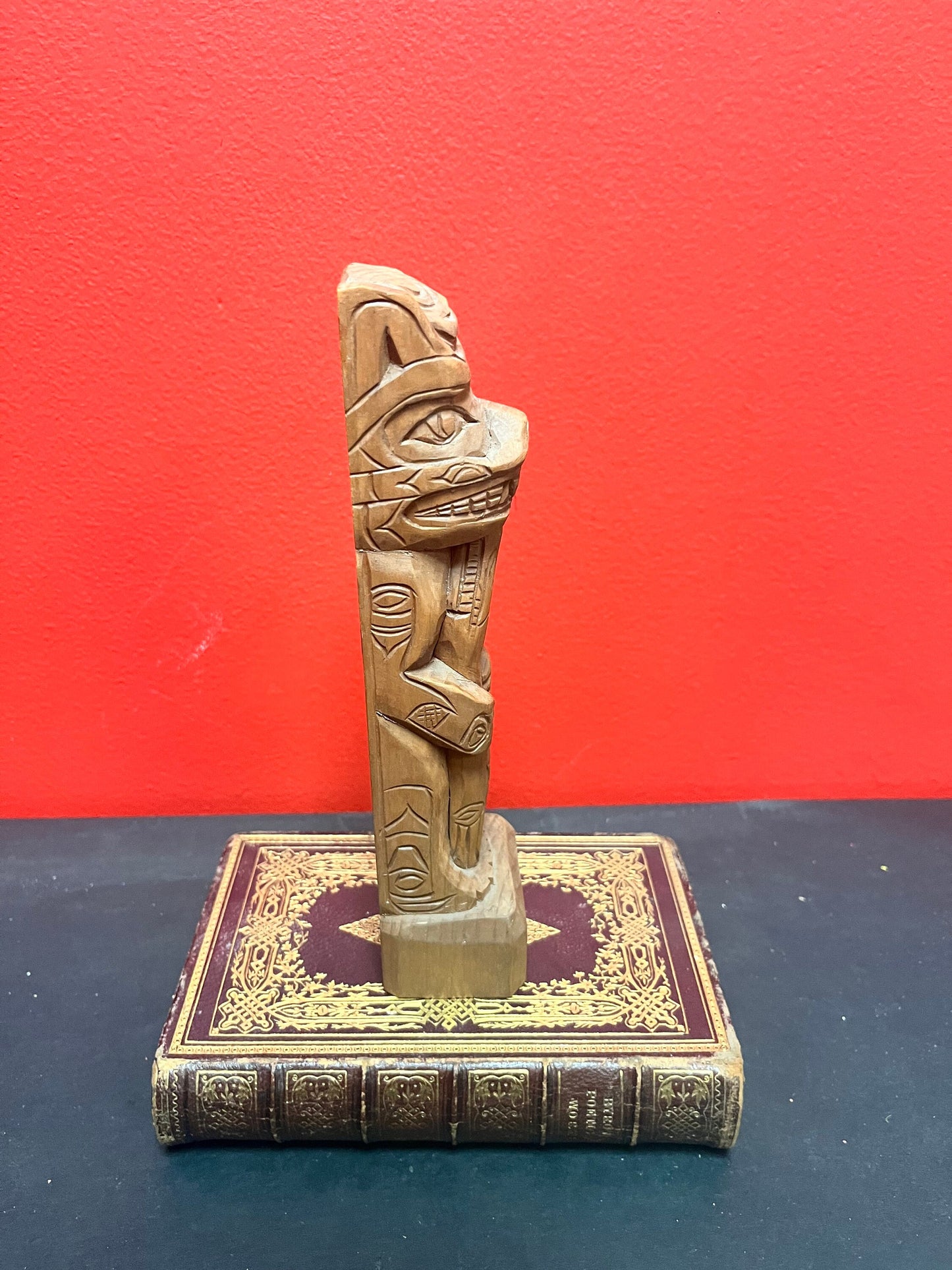Lovely older 8 inch indigenous first nations pacific northwest coast cedar bear totem pole great detail