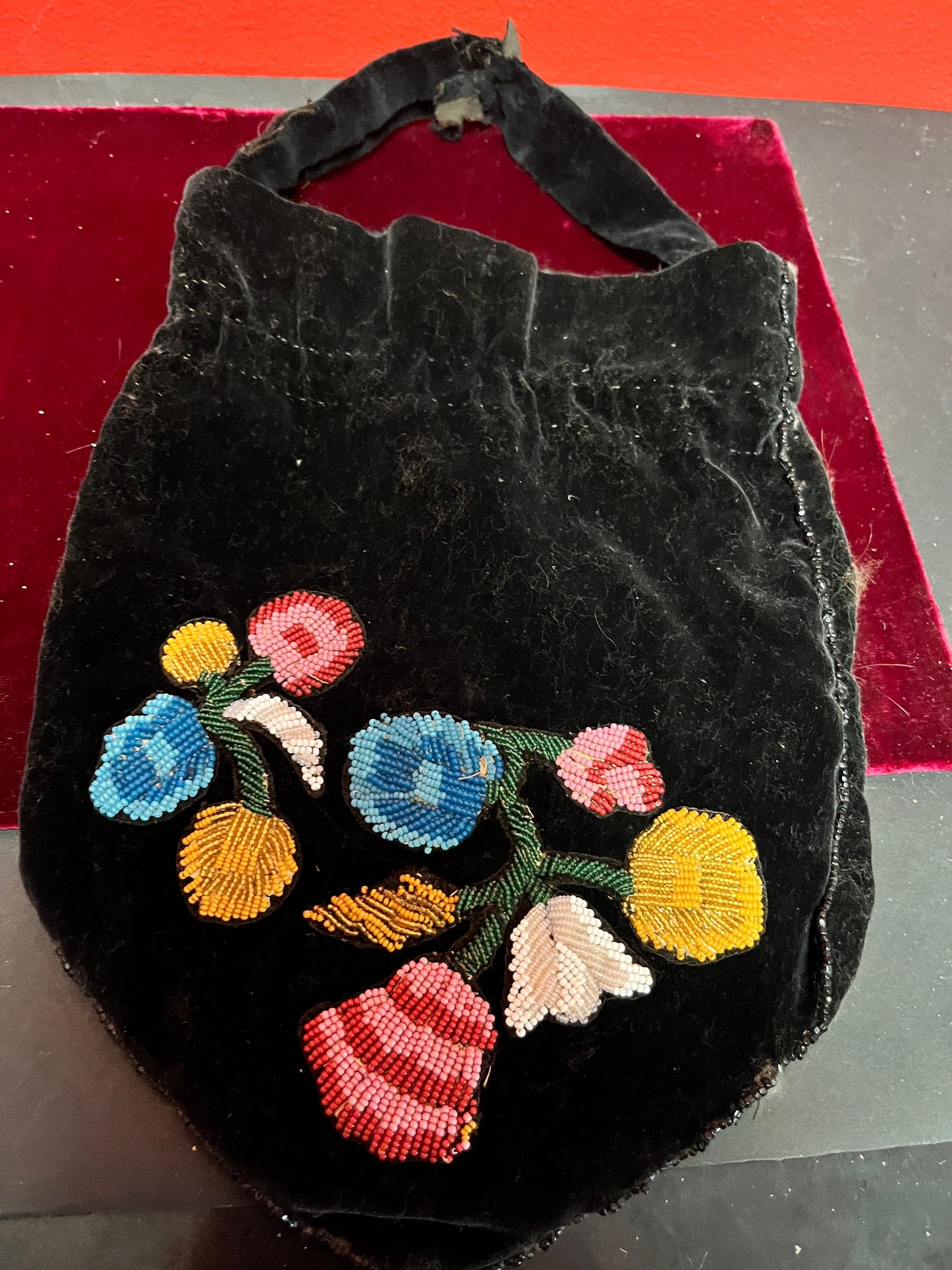Lovely 14 inch long indigenous first nations velvet bag with beading antique beauty hunt and gather wow - great condition