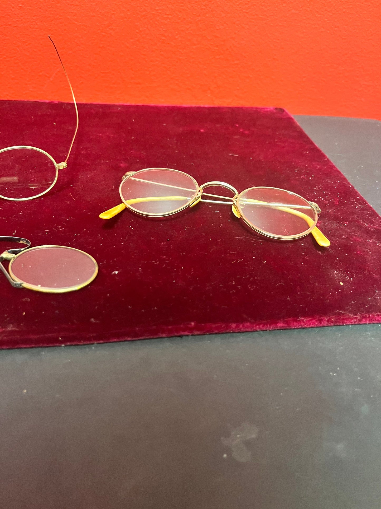 Lot of old eye spectacles cool