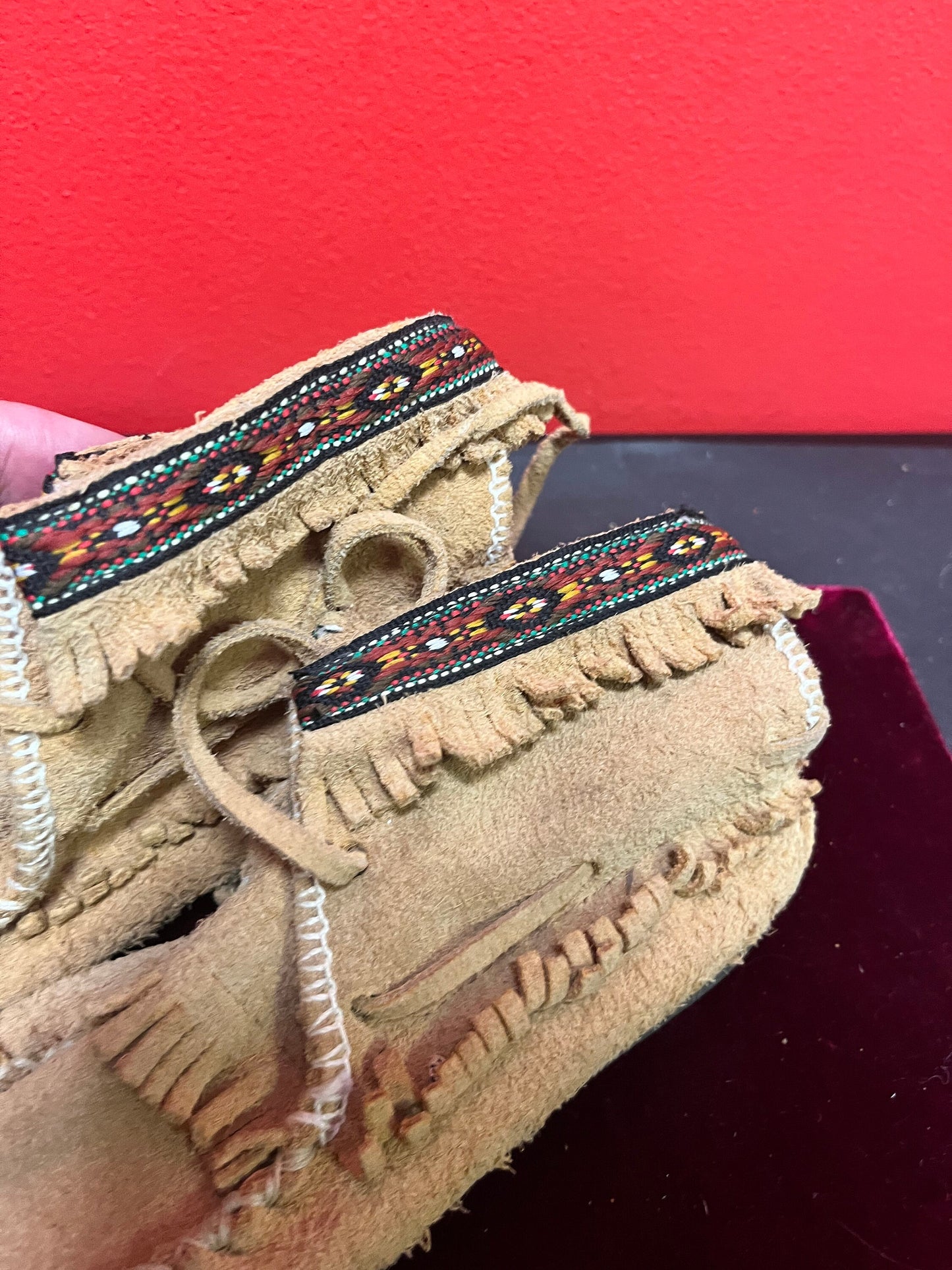 A Lovely Canadian leather and beaded 7.5 inch long indigenous moccasins Great condition