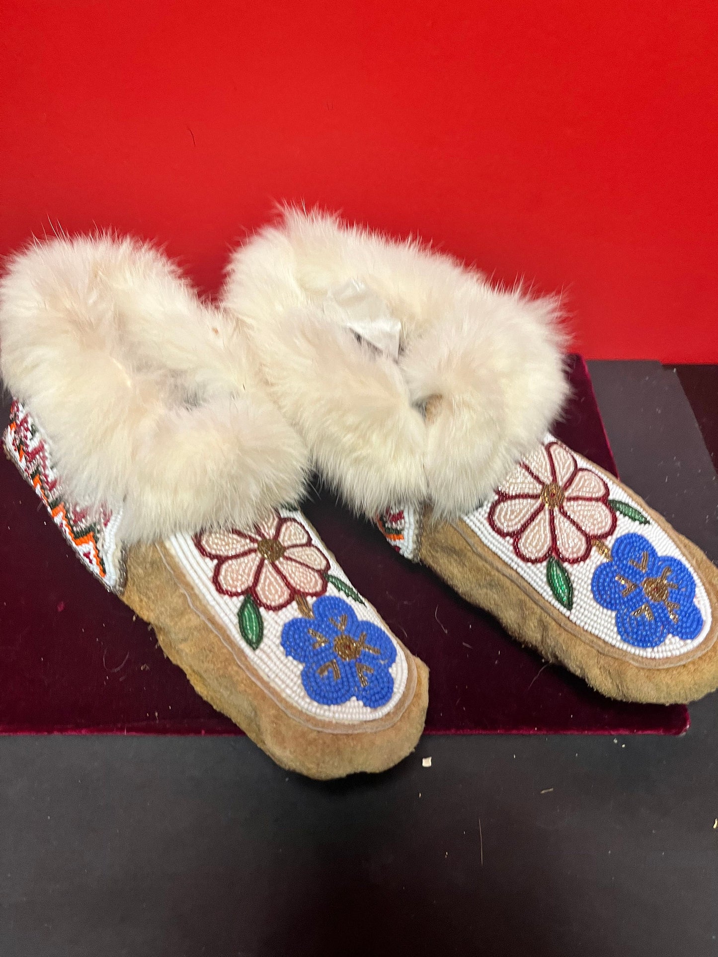 Fabulous indigenous first nations pacific northwest coast beaded moccasin shoes  wow
