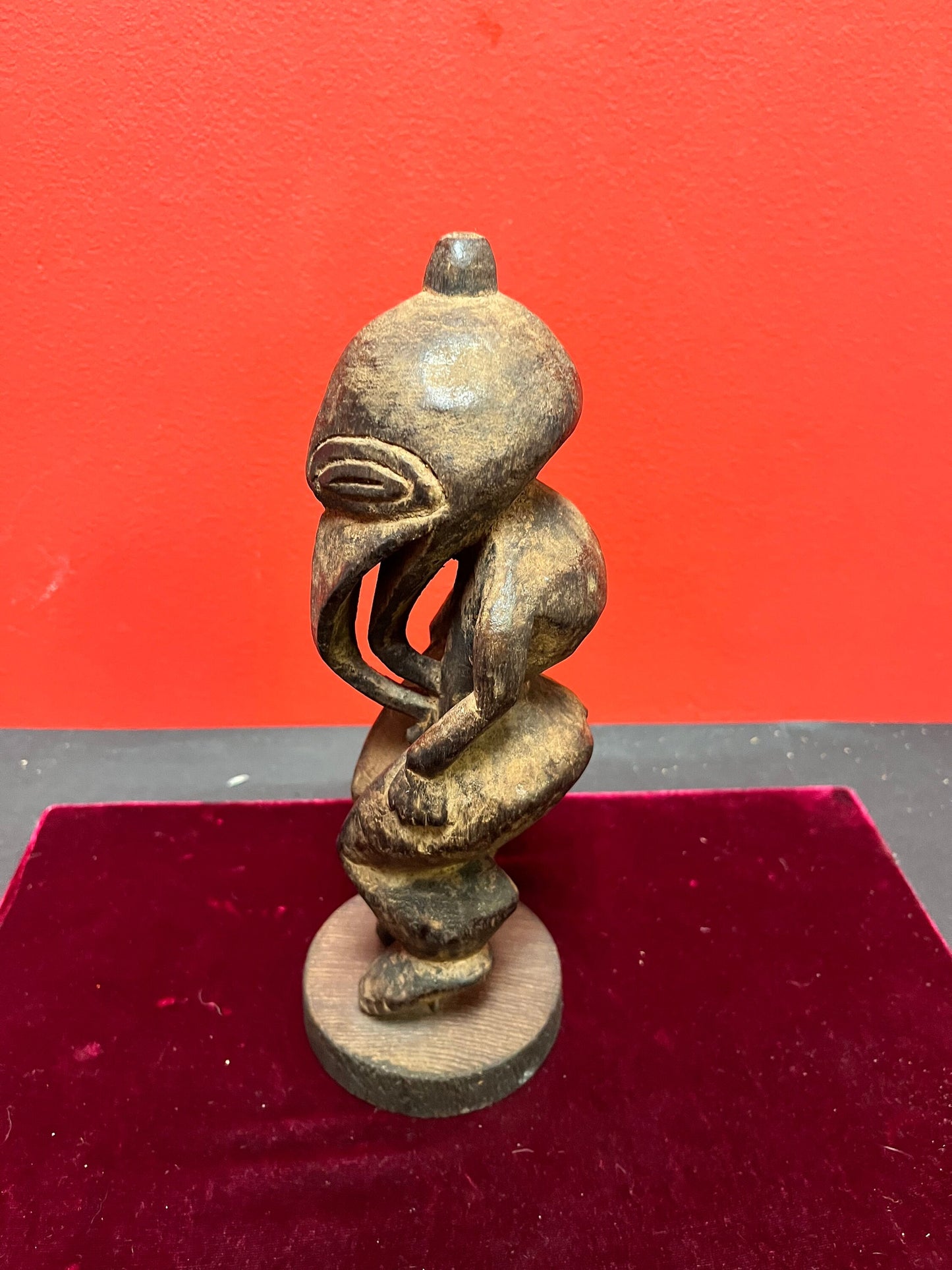 Stunning 10 inch antique Papua New Guinea wooden statue on contemporary base magnificent patina