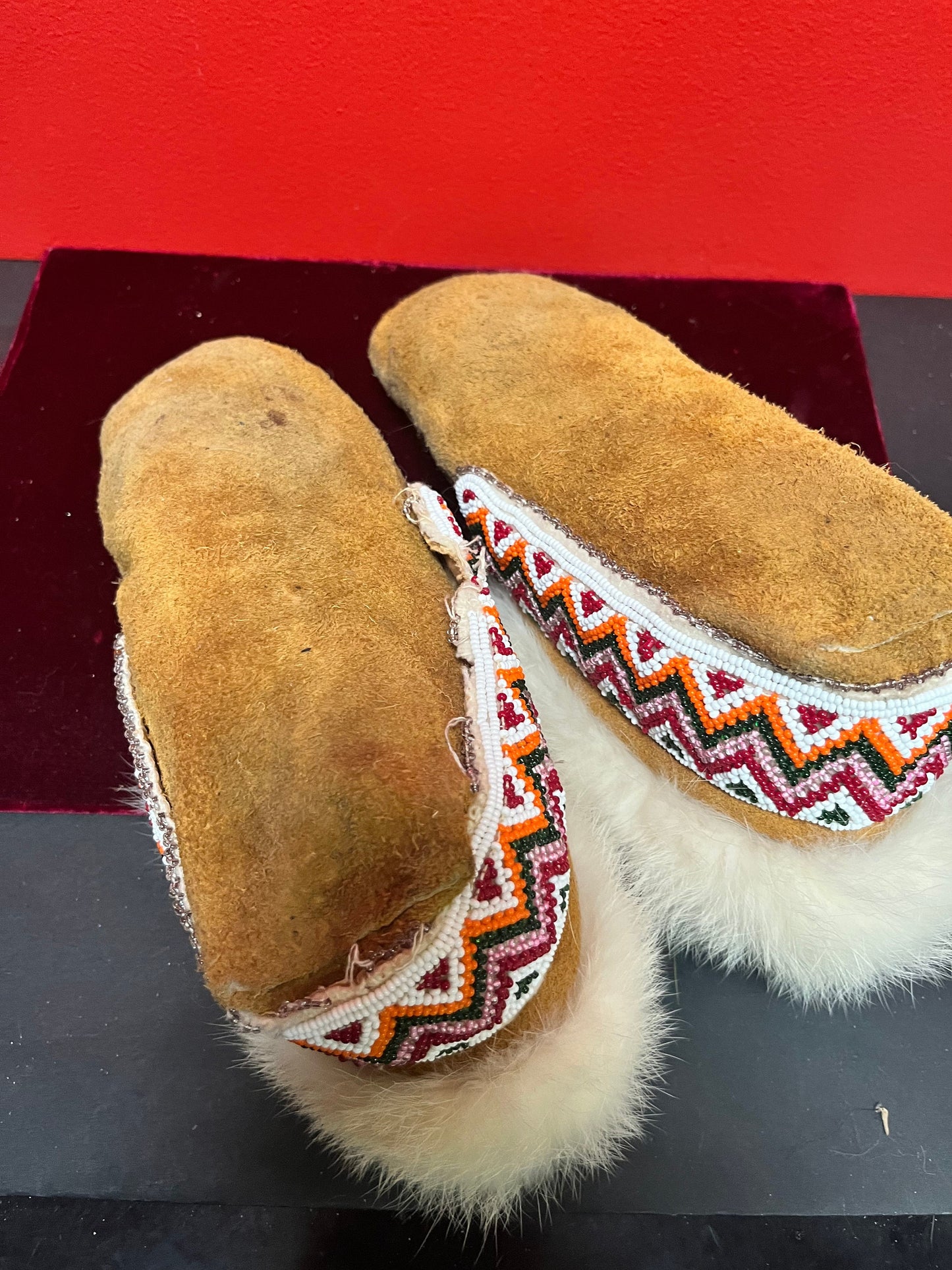 Fabulous indigenous first nations pacific northwest coast beaded moccasin shoes  wow