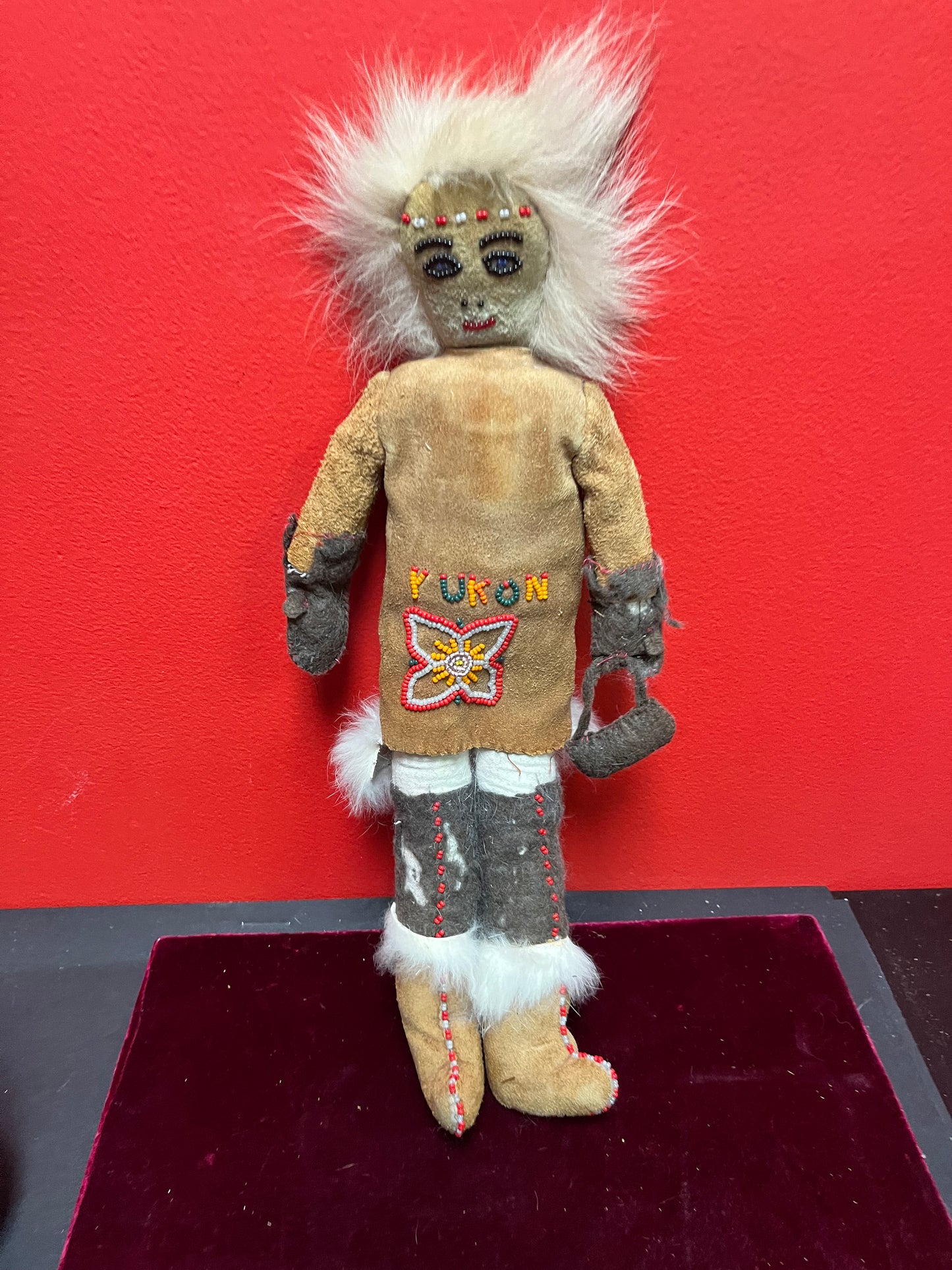 17 inch high antique Yukon I Indigenous, First Nations cloth beaded and leather doll pretty good condition lovely piece