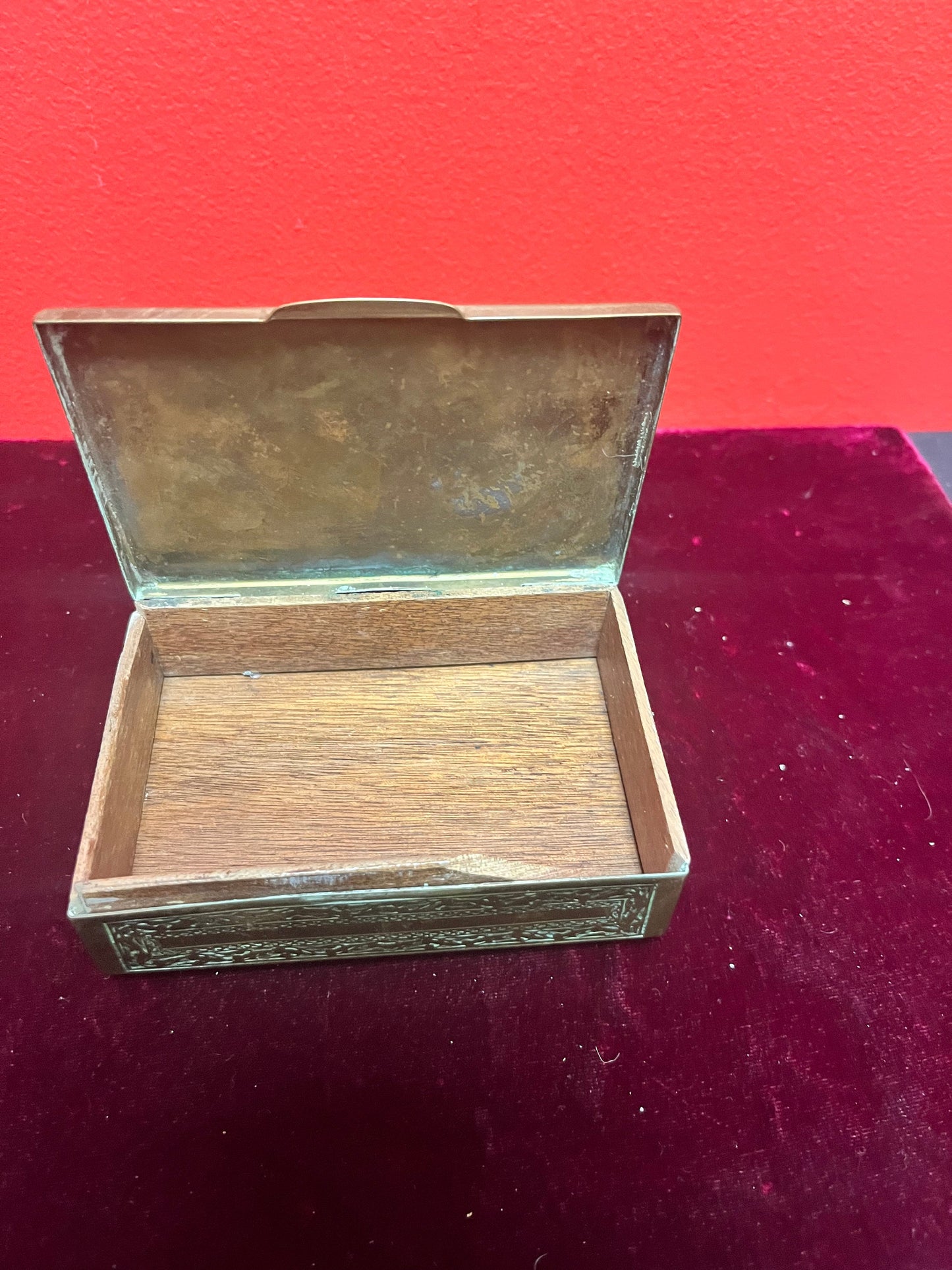 4 1/2 x 3 x 1 1/2 high ornate Asian brass box lovely little gift