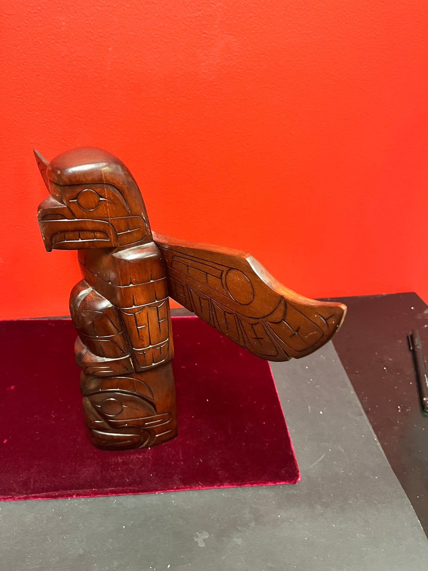 Stunning 11 x 15 wide stained cedar signed indigenous, first nations pacific northwest coast totem pole with wings wow great detail