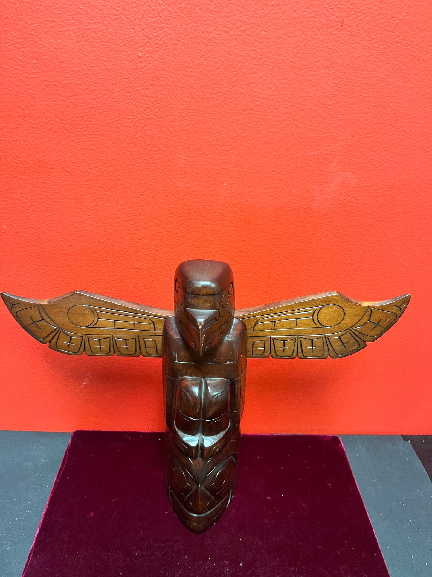 Stunning 11 x 15 wide stained cedar signed indigenous, first nations pacific northwest coast totem pole with wings wow great detail