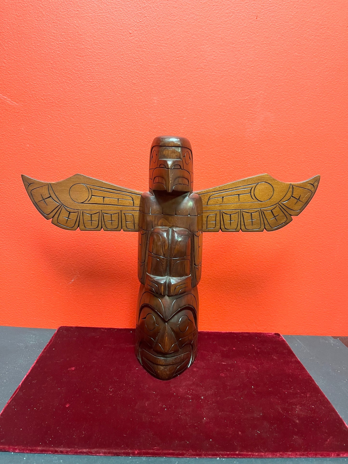 Stunning 11 x 15 wide stained cedar signed indigenous, first nations pacific northwest coast totem pole with wings wow great detail
