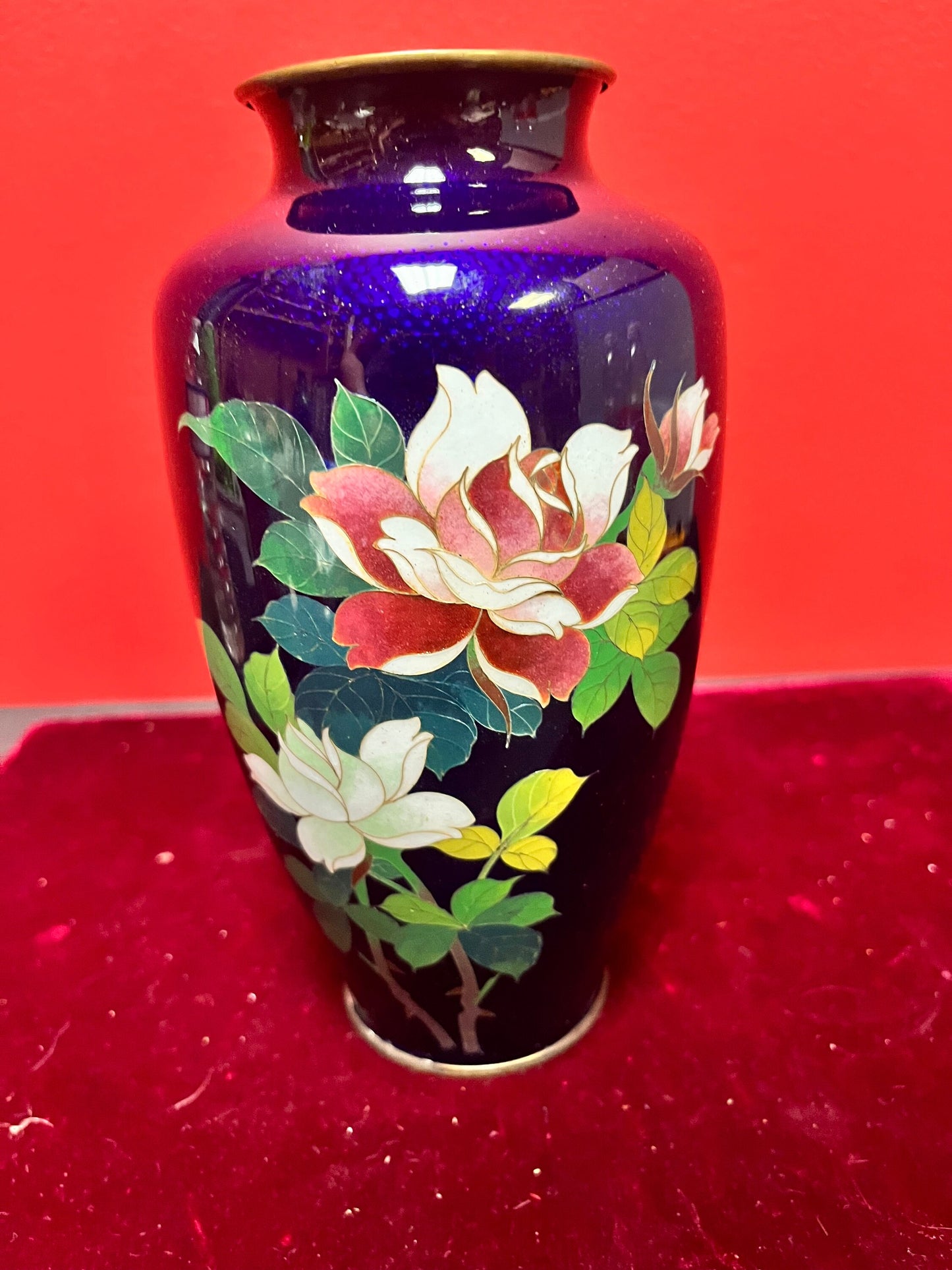 Fabulous 8 inch Chinese cloisonné rich blue vase in mint condition wonderful detail