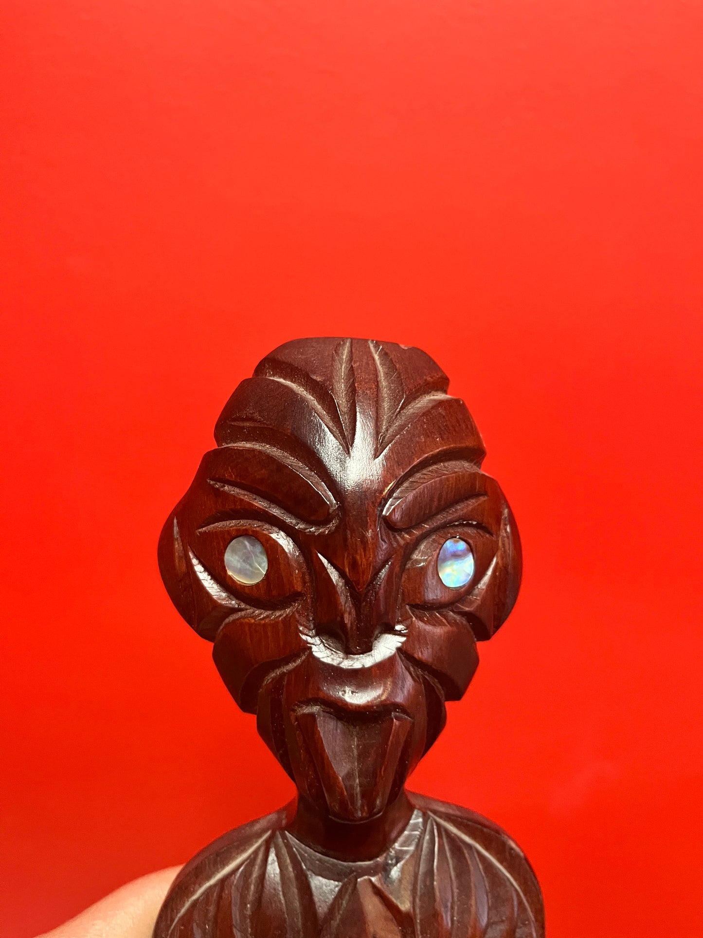 Vintage 14 inch high Māori statue with abalone eyes great condition and amazing look