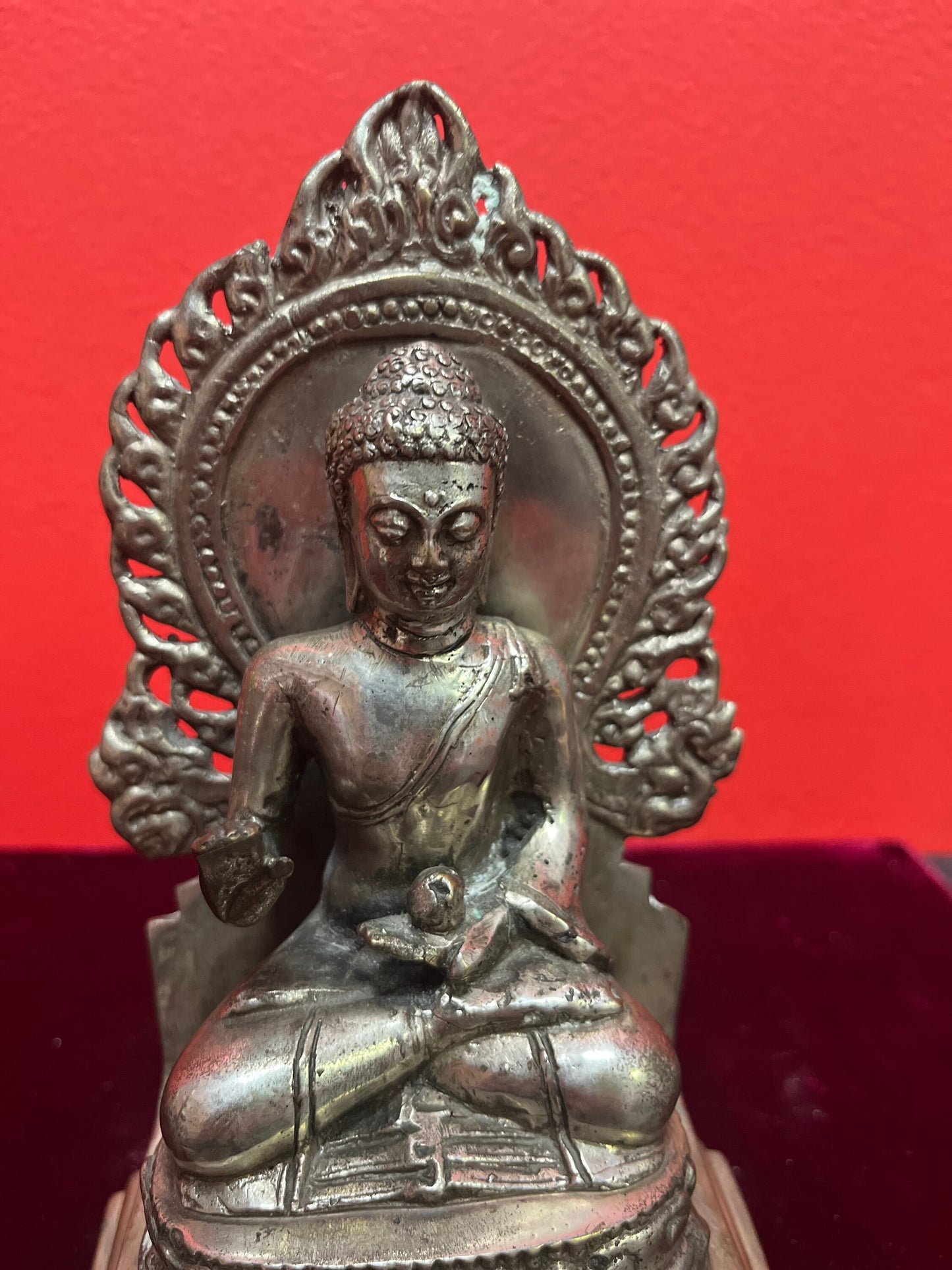 7 inch silver Asian old Buddha great look and details wow