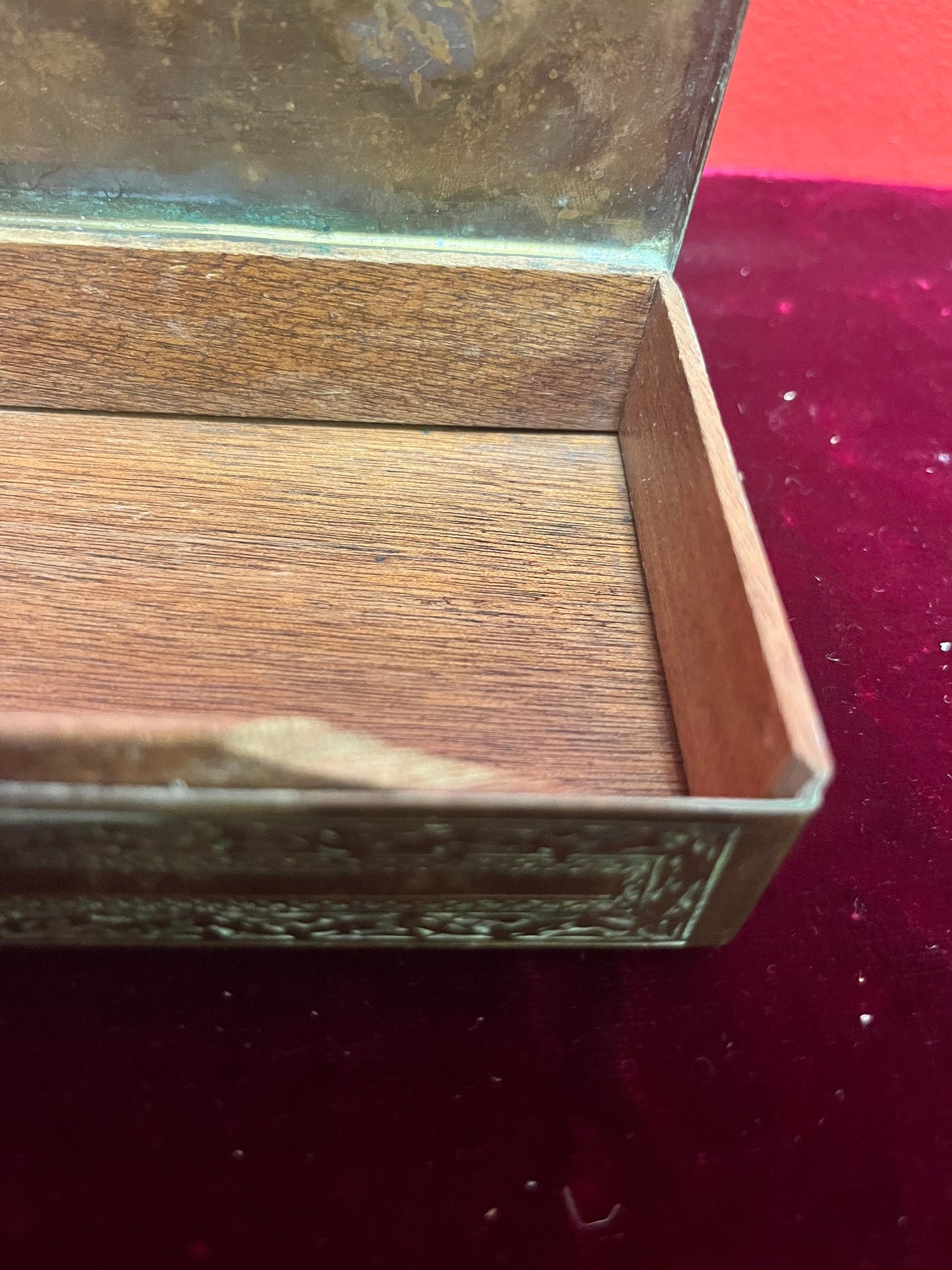 4 1/2 x 3 x 1 1/2 high ornate Asian brass box lovely little gift