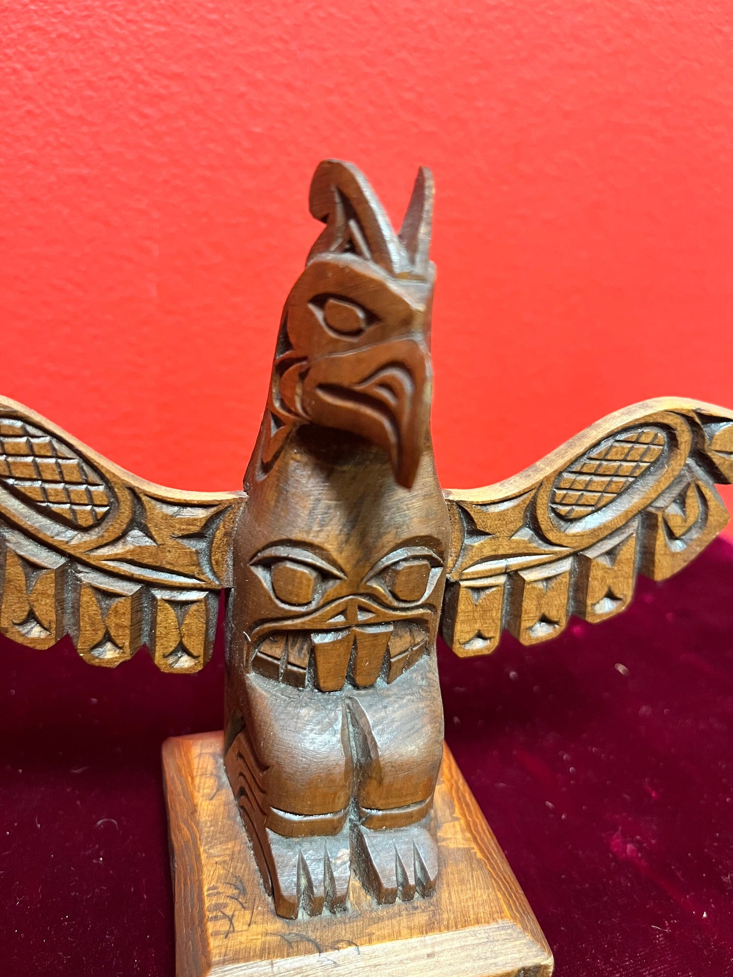 6 x 5“ high lovely older signed cedar Indigenous First Nations pacific northwest coast winged totem pole lovely