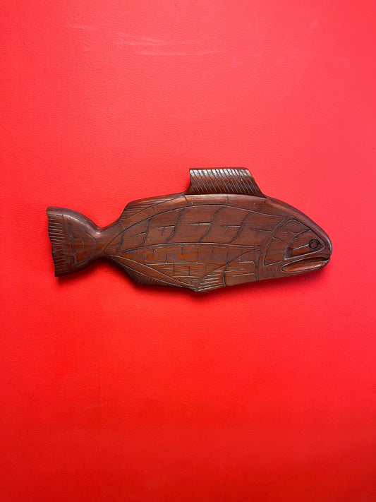Lovely 20 x 9 x 1“ thick Indigenous First Nations pacific northwest coast salmon plaque  ready to hang  wow